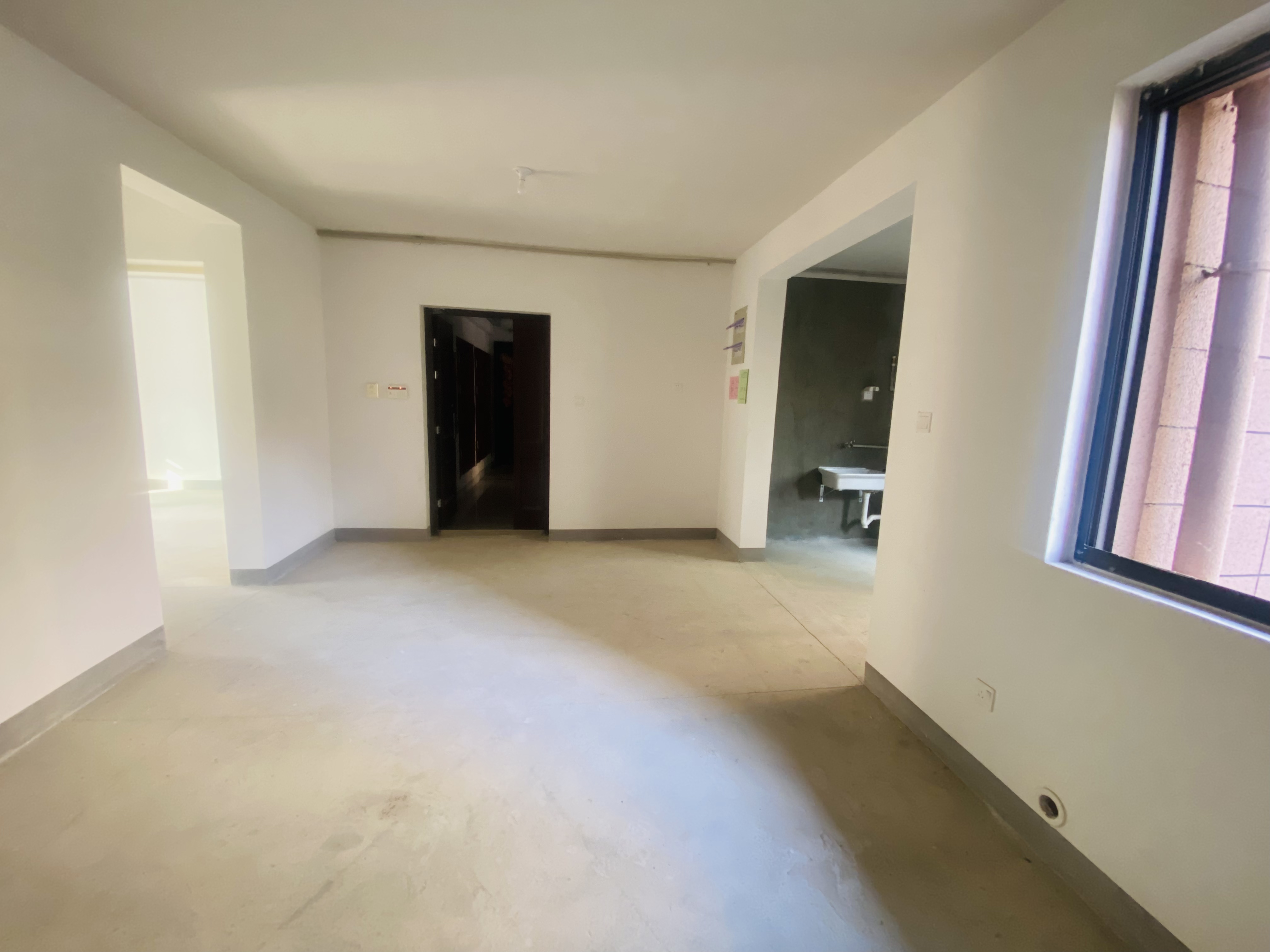 光明嘉苑 2室1厅1卫 95.00m²