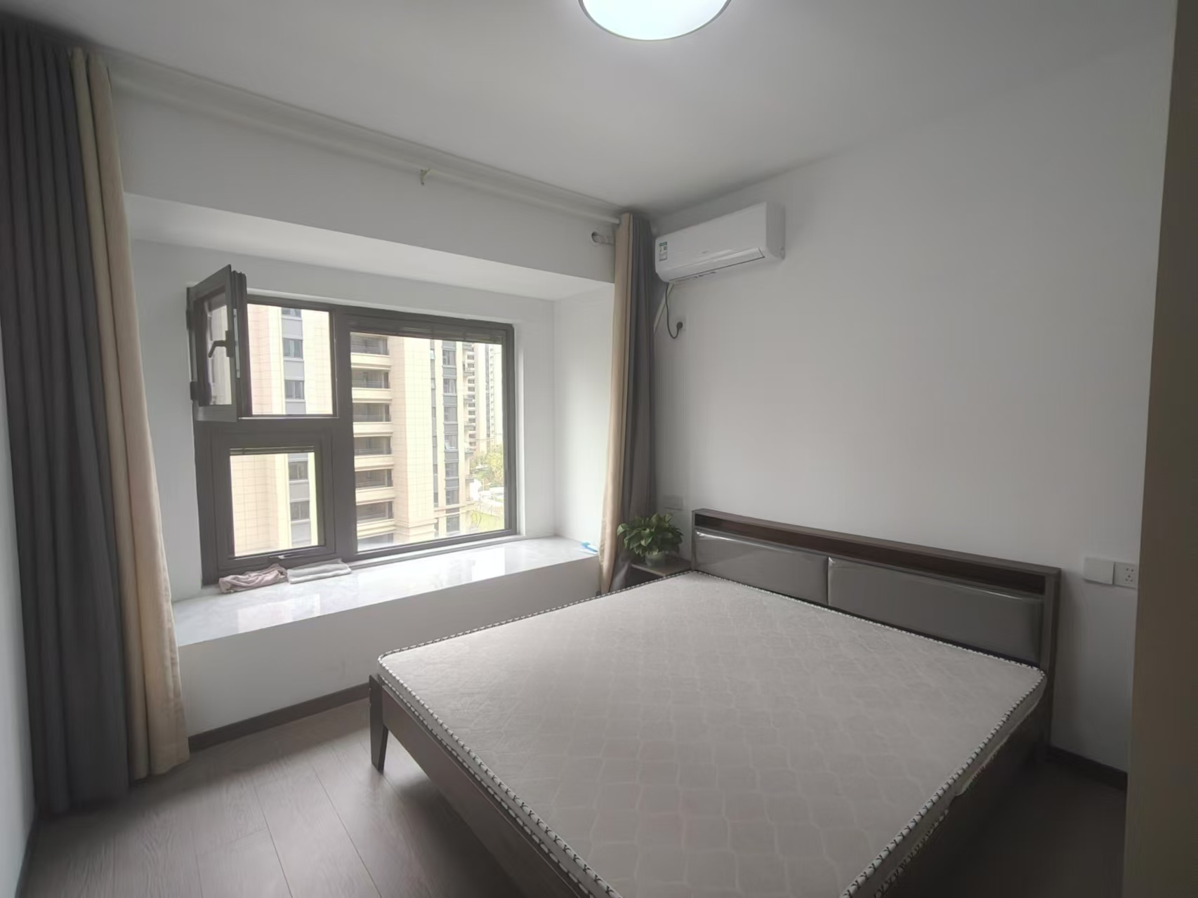 春溪集 3室2厅2卫 108m&sup2;