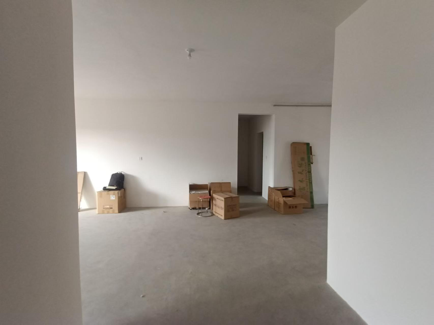 星湖郡 6室3厅3卫 268m&sup2;