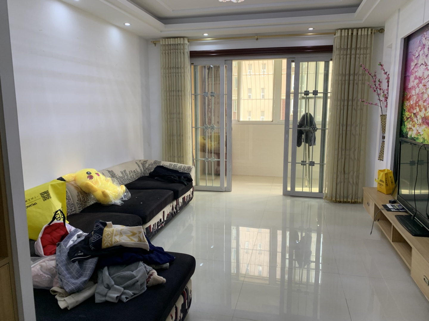 天熹苑 3室2厅2卫 131m²