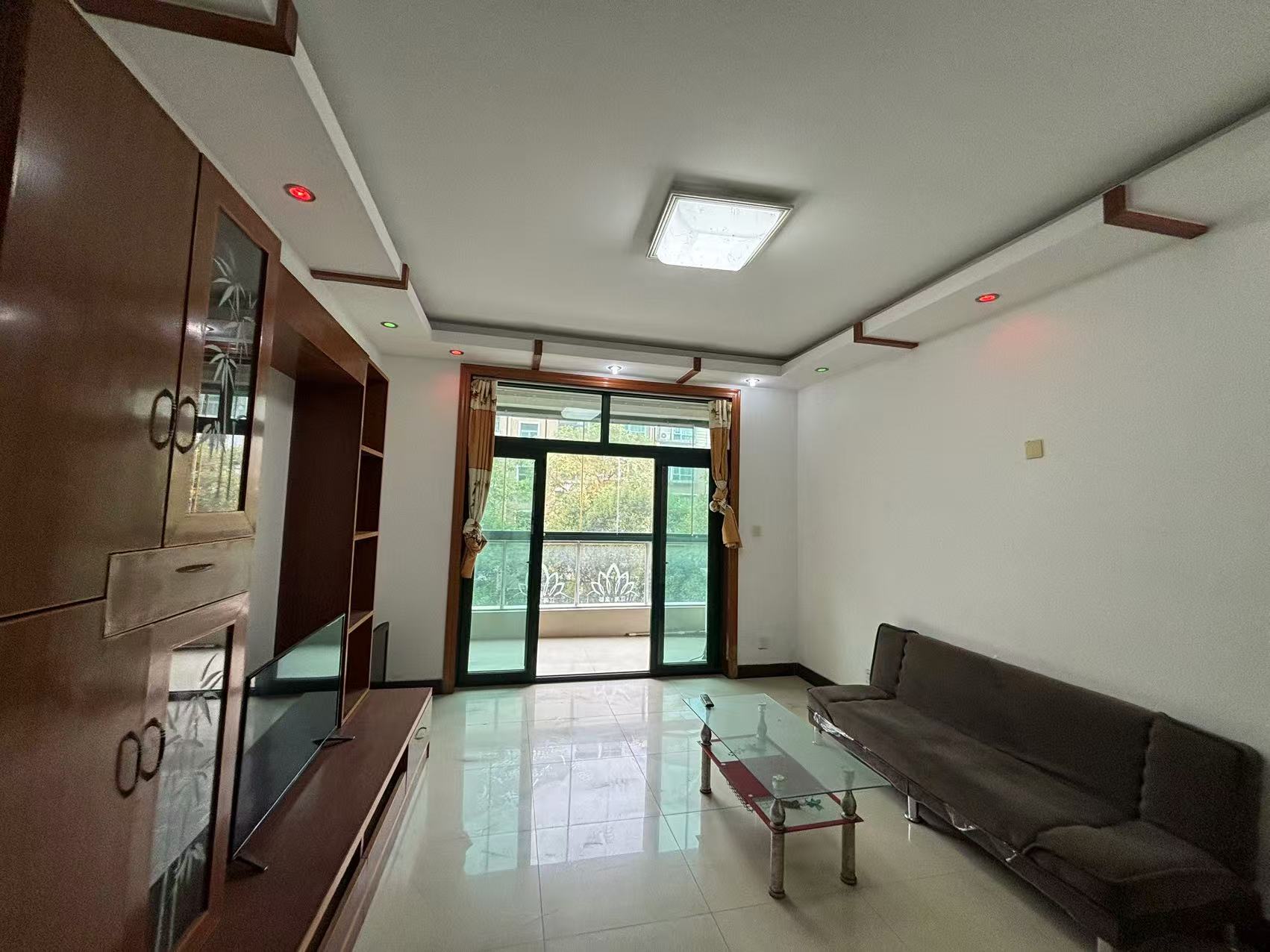 江海皇都私家花园 2室2厅1卫 92m&sup2;