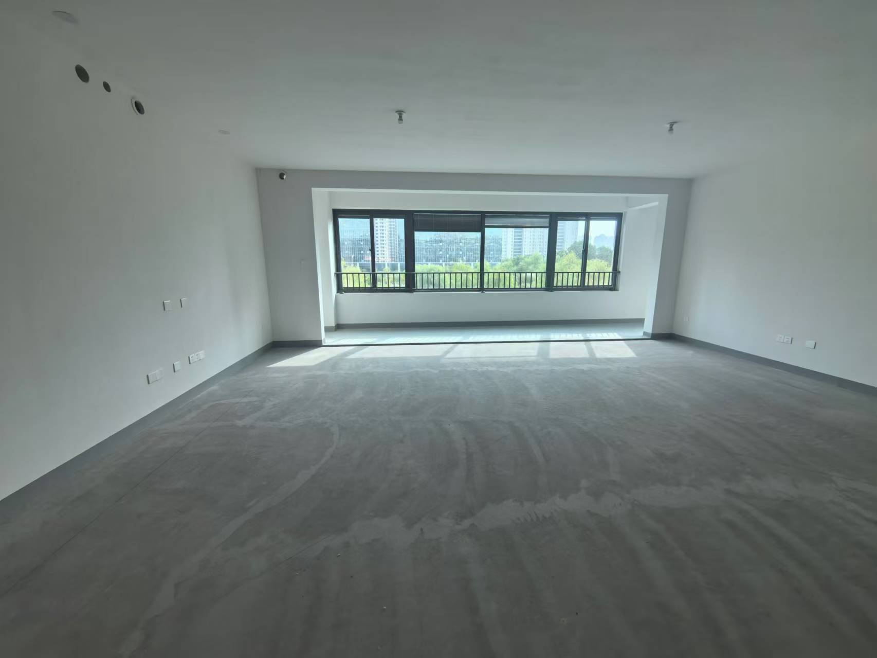 建发御珑湾 4室2厅2卫 184m²