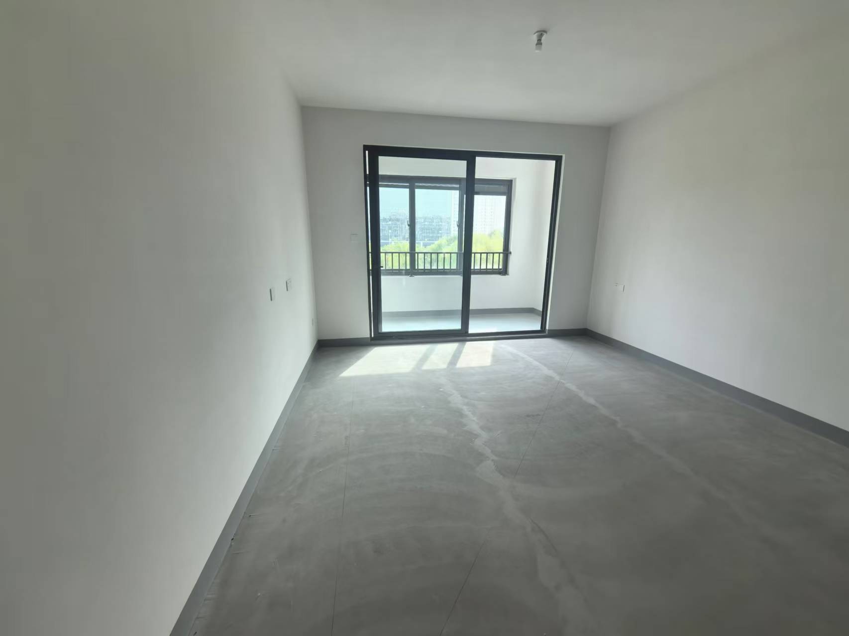 建发御珑湾 4室2厅2卫 184m²