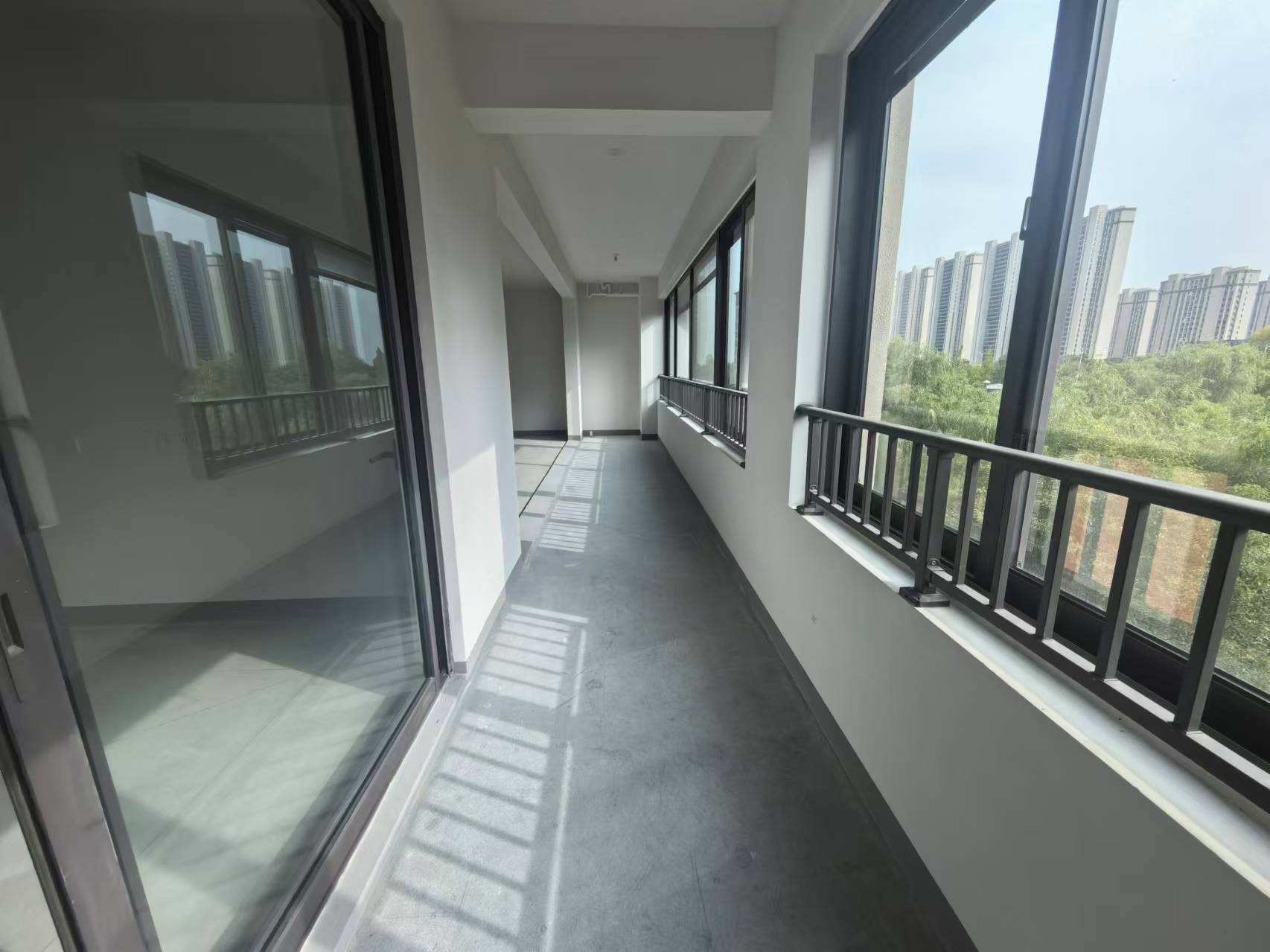 建发御珑湾 4室2厅2卫 184m²