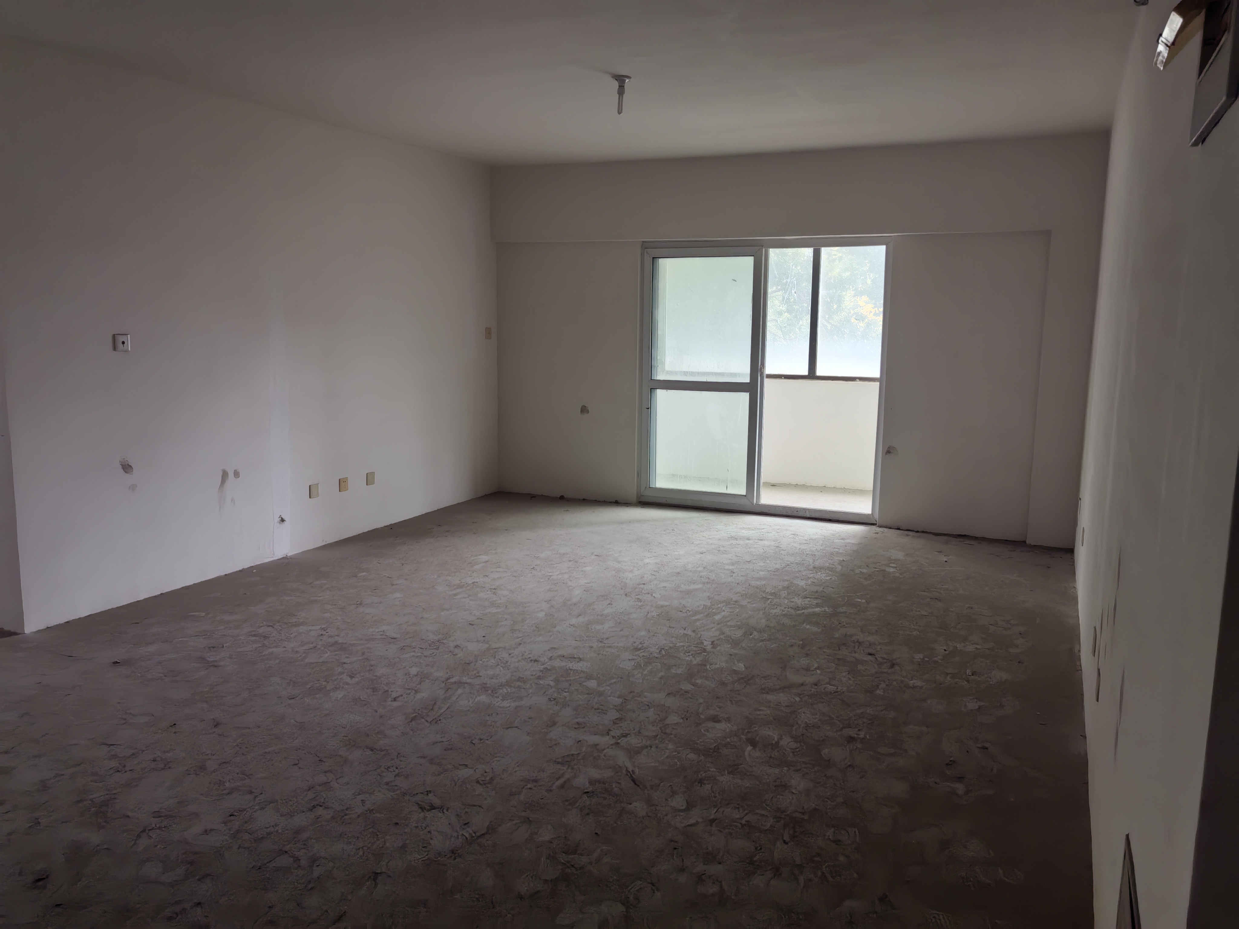 中港城世家 4室2厅2卫 173.62m&sup2;