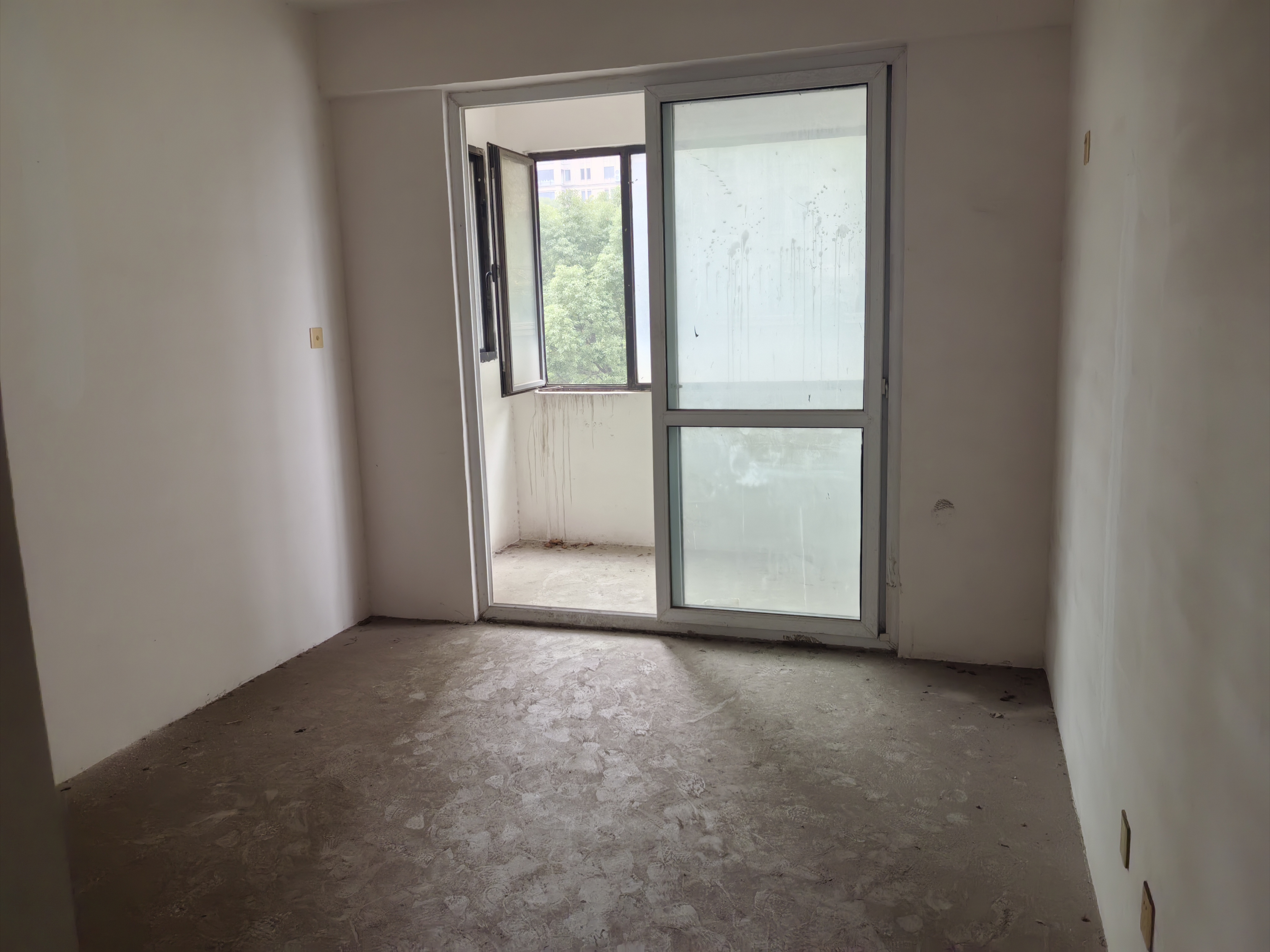 中港城世家 4室2厅2卫 173.62m&sup2;