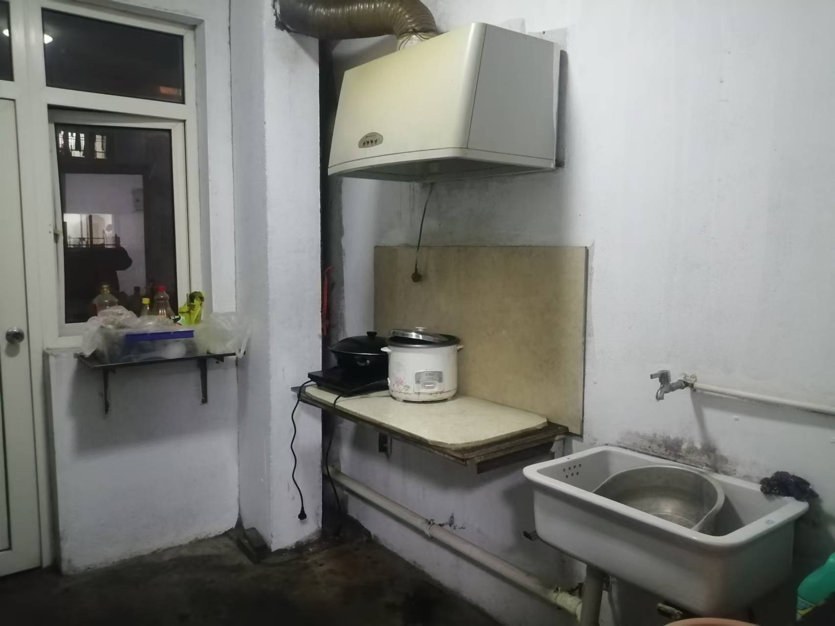 教育新村 2室2厅1卫 95.00m&sup2;