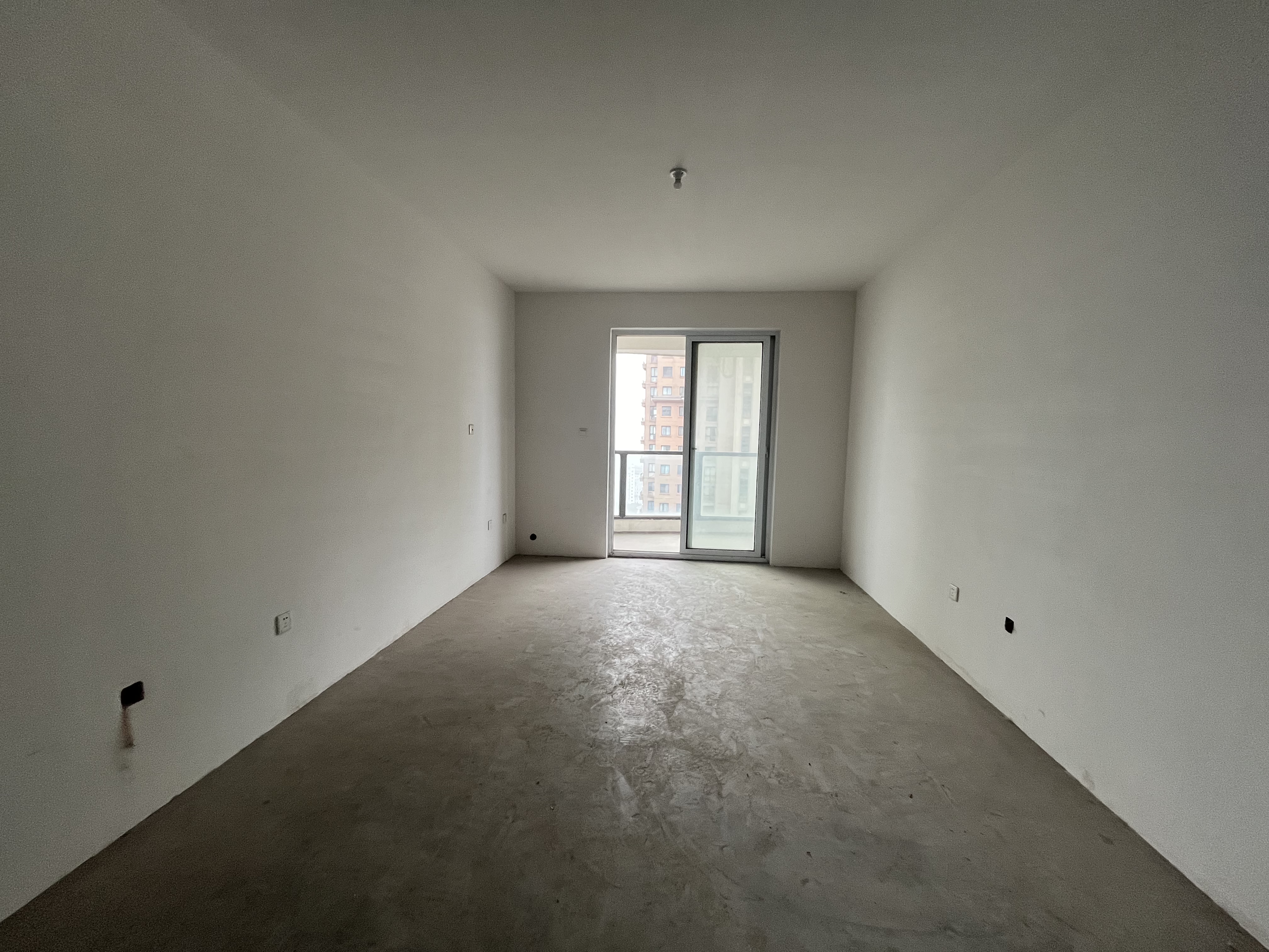 湖滨华庭 3室2厅1卫 91m²