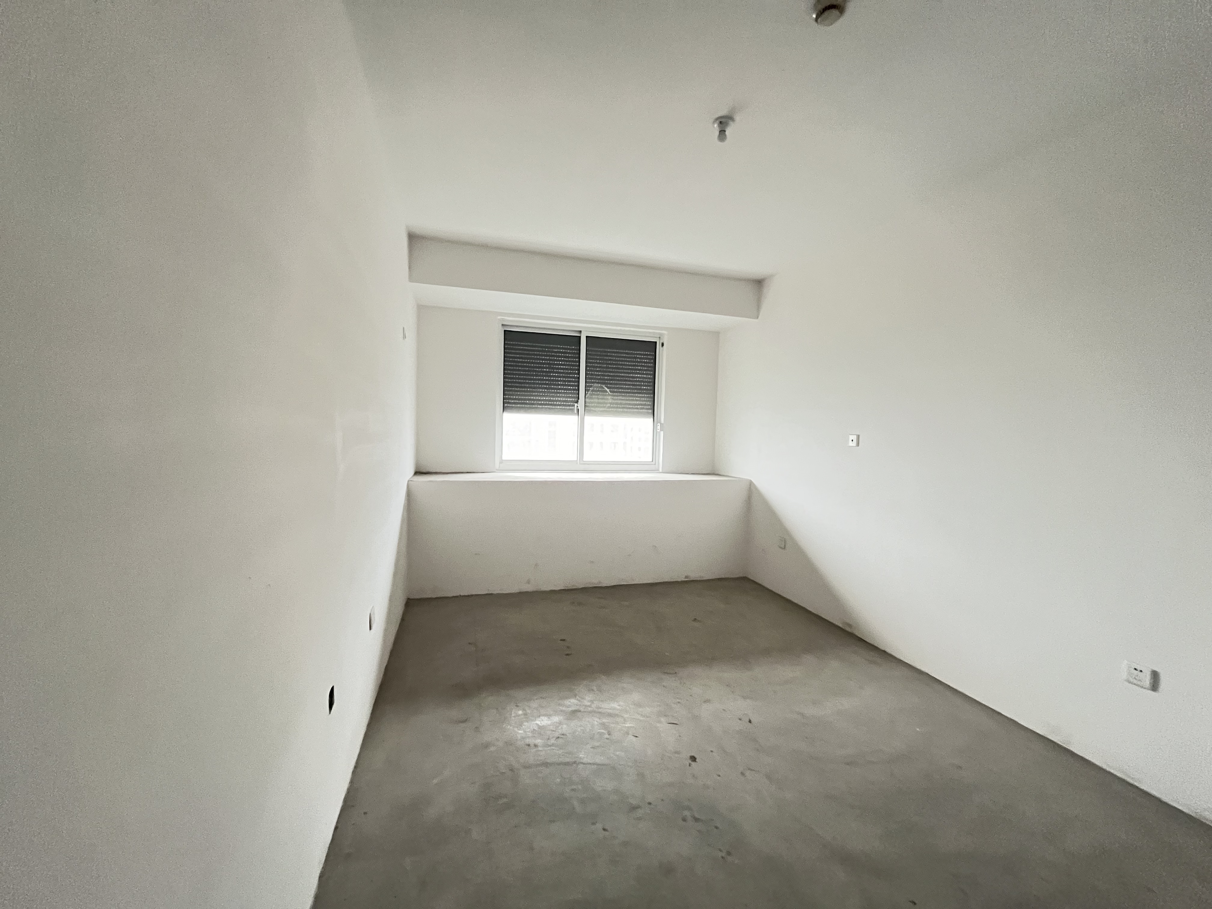湖滨华庭 3室2厅1卫 91m&sup2;