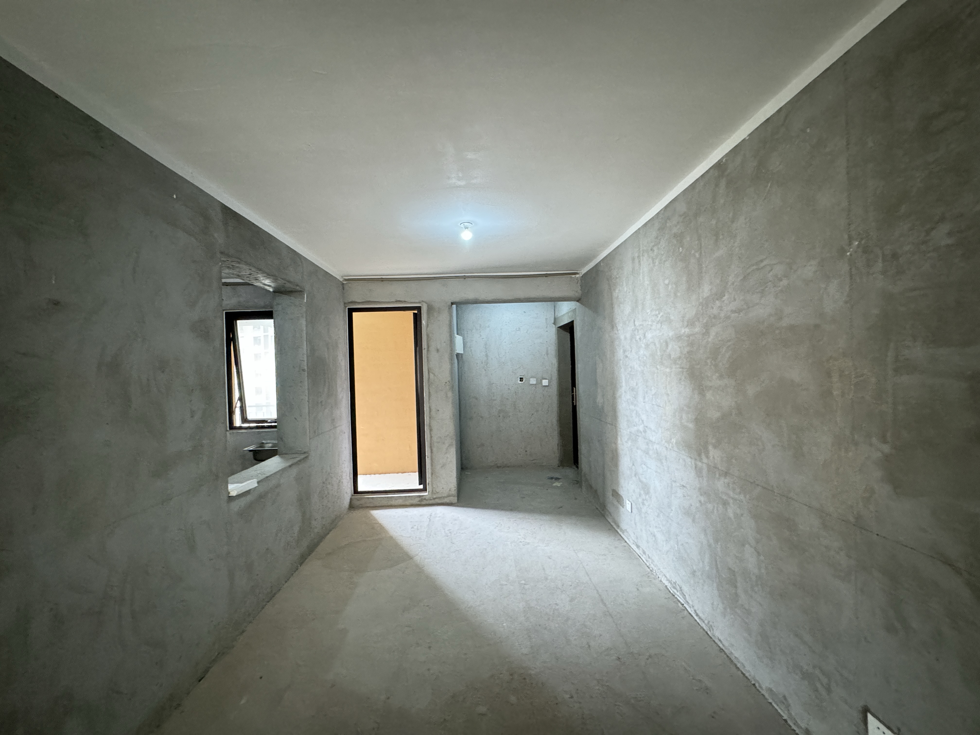 保利香槟国际 4室2厅2卫 142m²