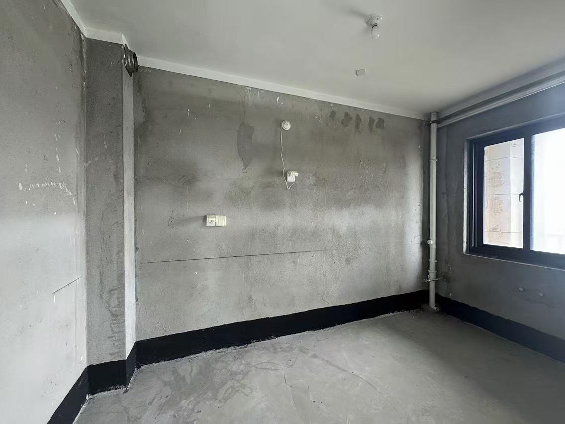 万濠瑜园 6室2厅4卫 255.86m²