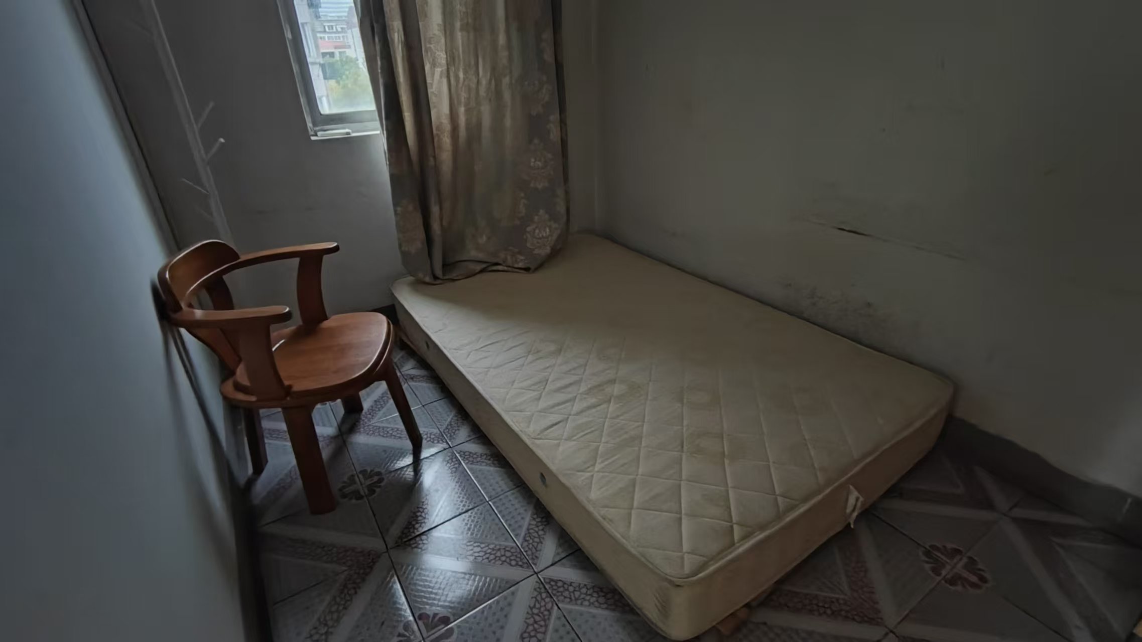 光明南村 3室1厅1卫 76.00m&sup2;