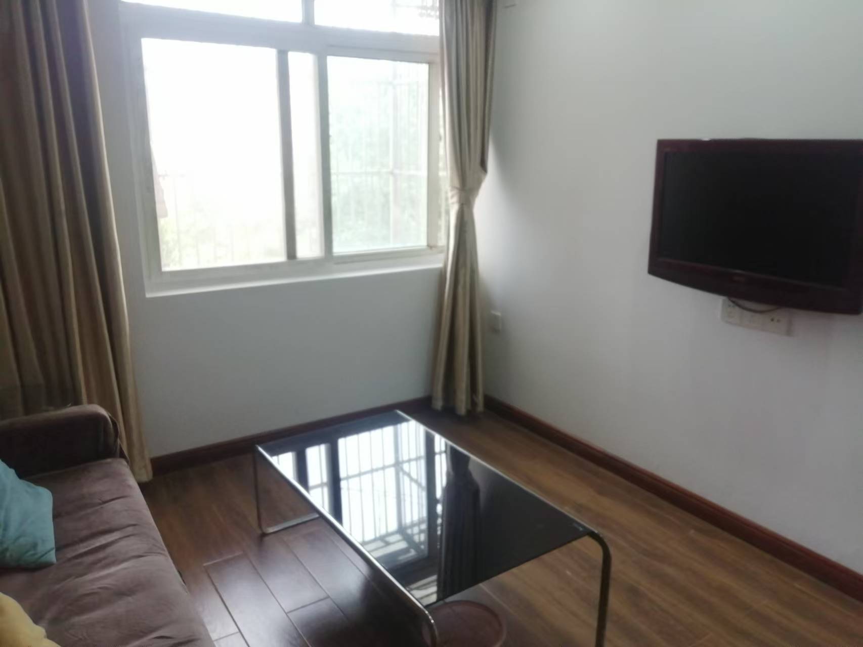城市先锋公寓 1室1厅1卫 40m&sup2;