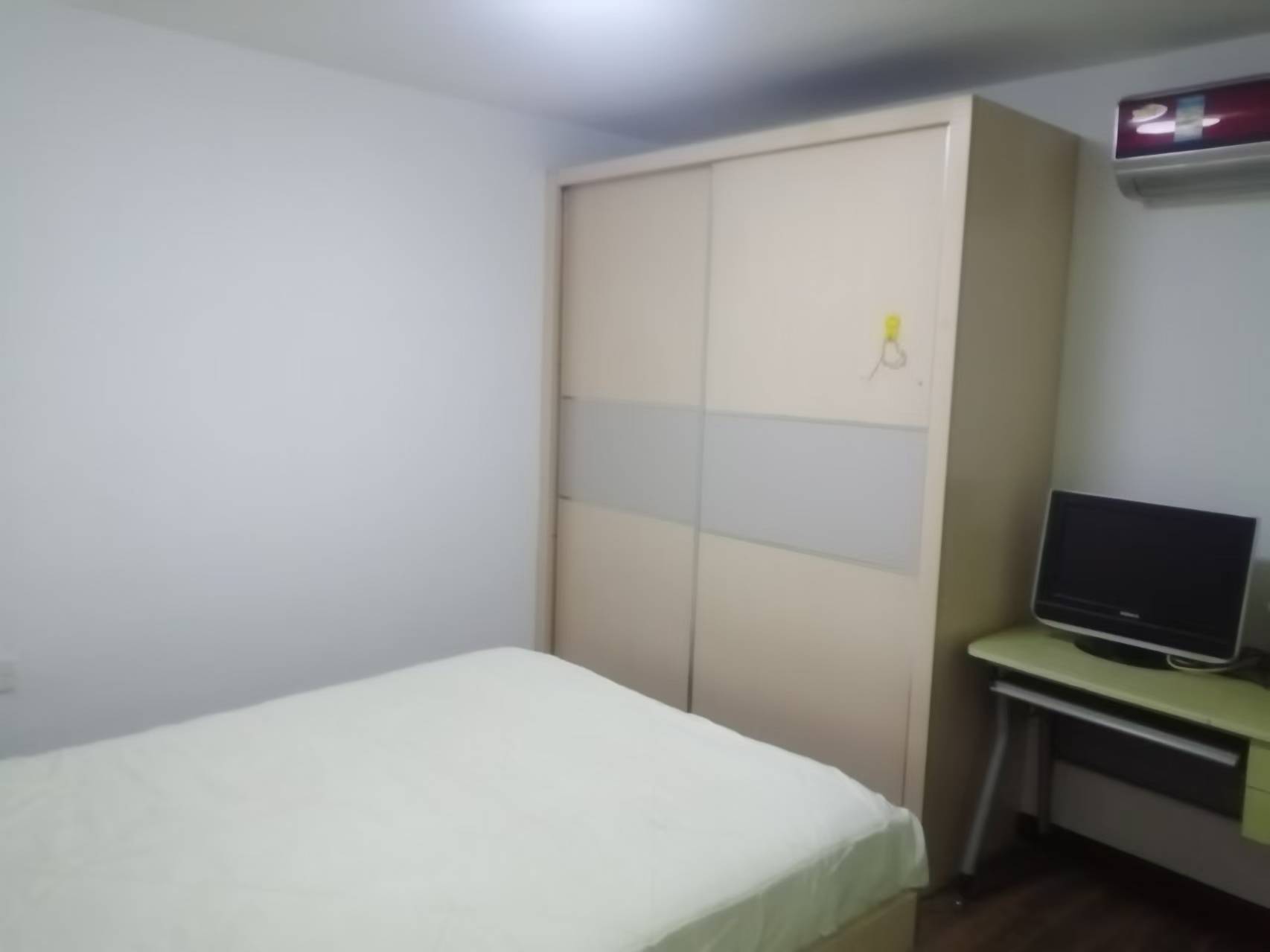城市先锋公寓 1室1厅1卫 40m&sup2;