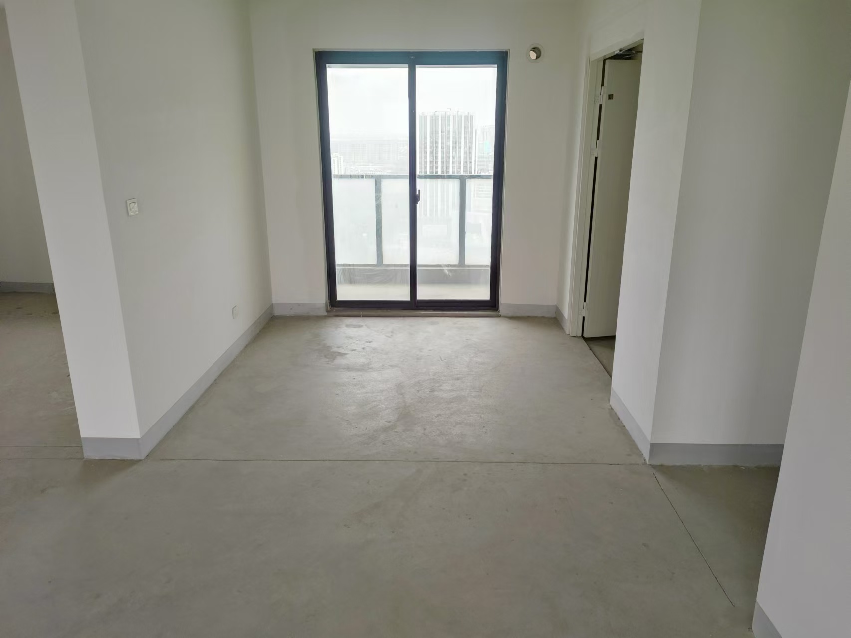 国城璟府 3室2厅1卫 130m²