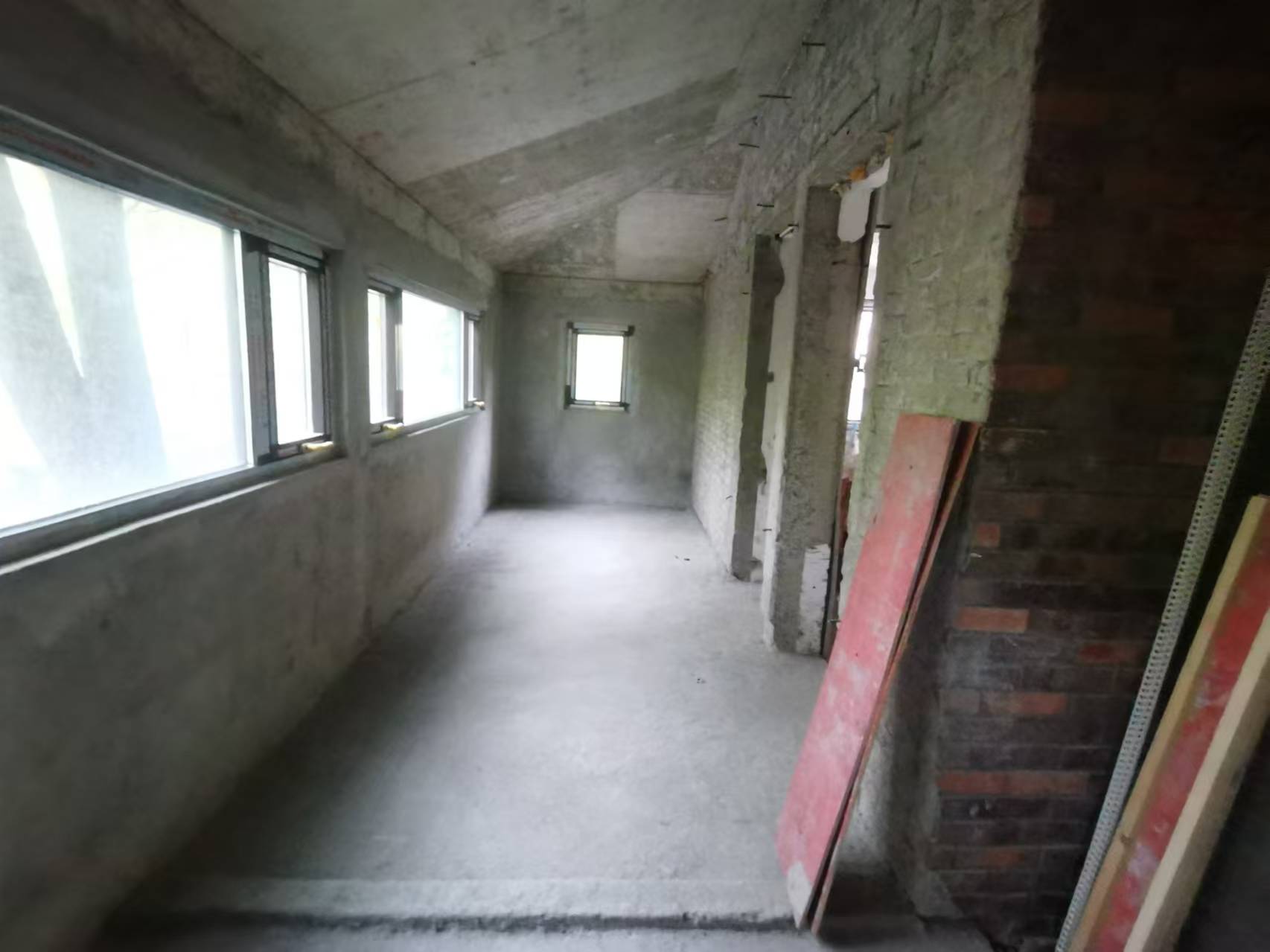 紫琅上郡 6室2厅4卫 267.00m&sup2;
