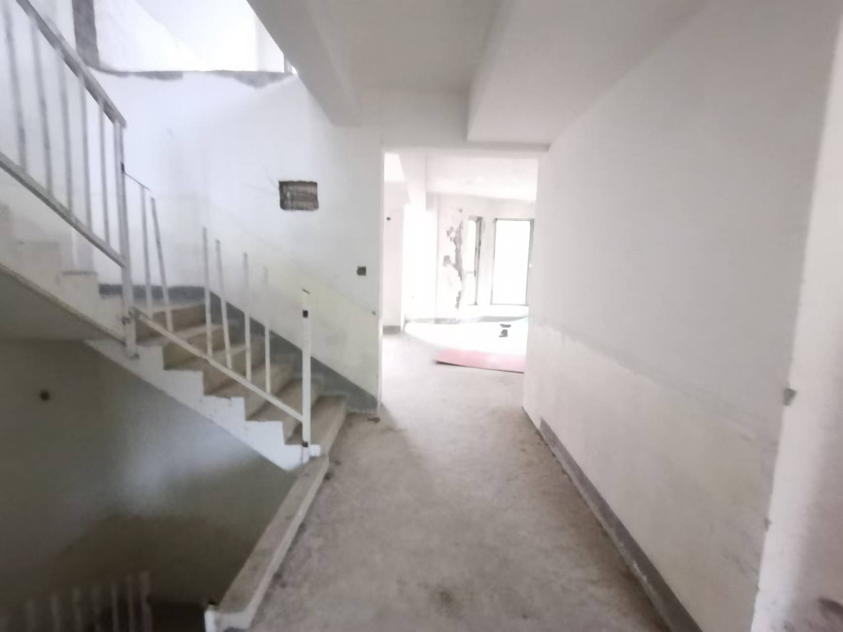 紫琅上郡 6室2厅4卫 267.00m&sup2;