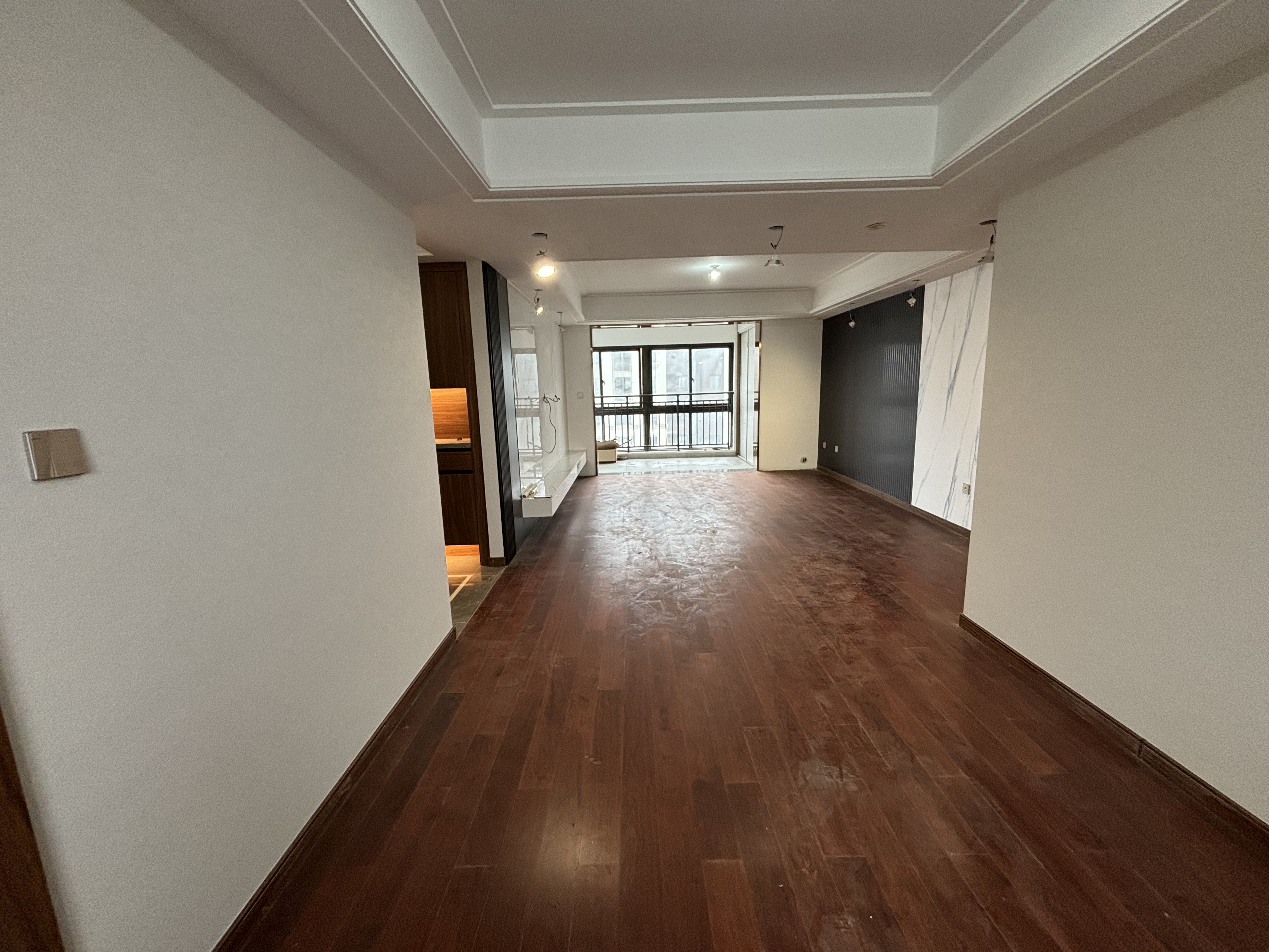 中南万科大都会 3室2厅2卫 131m²