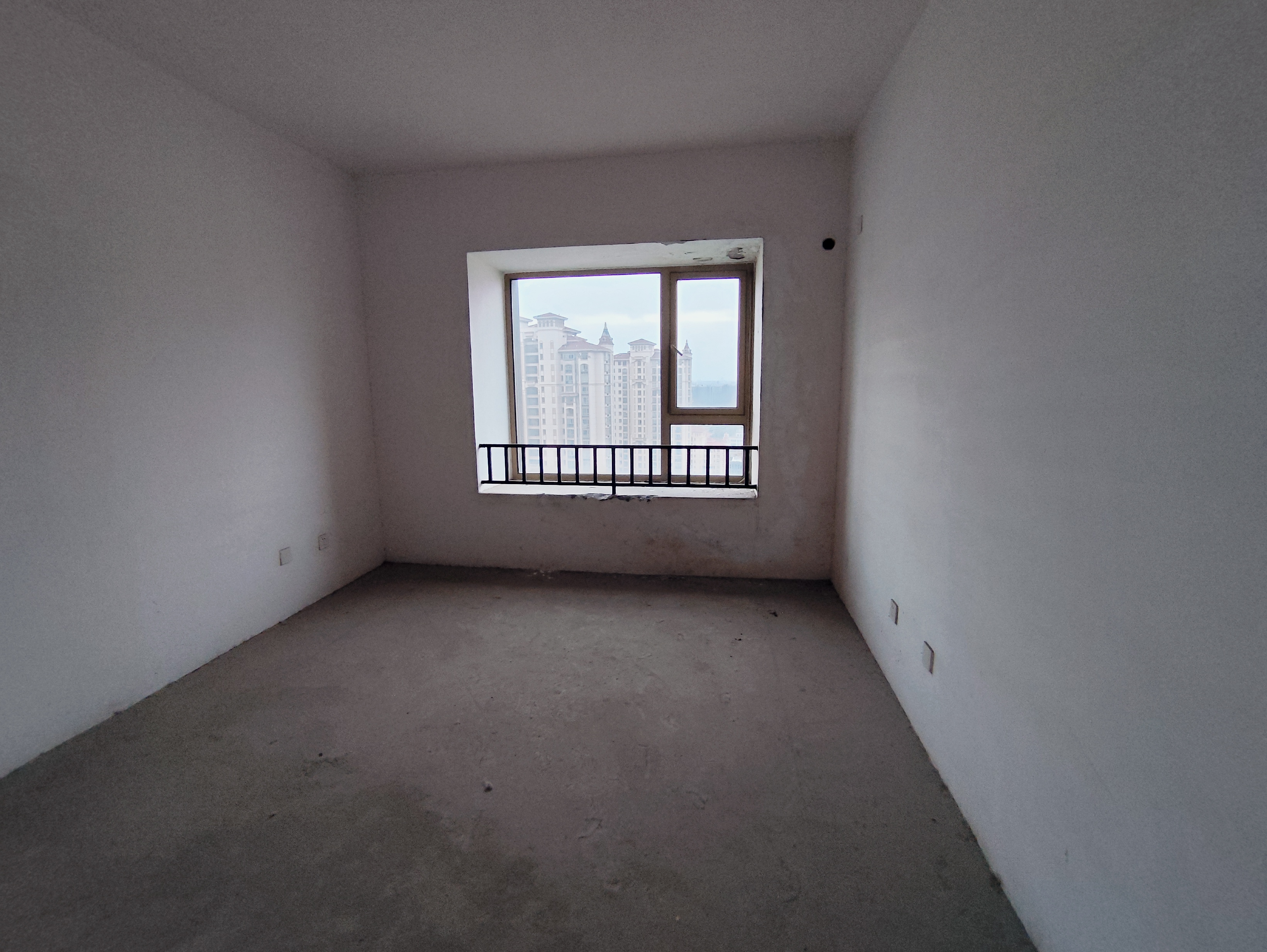 中南世纪花城 2室2厅1卫 113m²