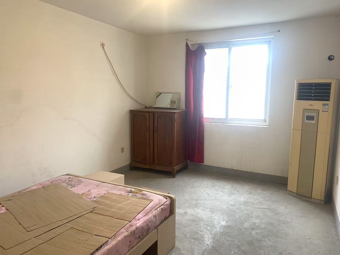 怡园北村北区 3室2厅1卫 100.00m&sup2;