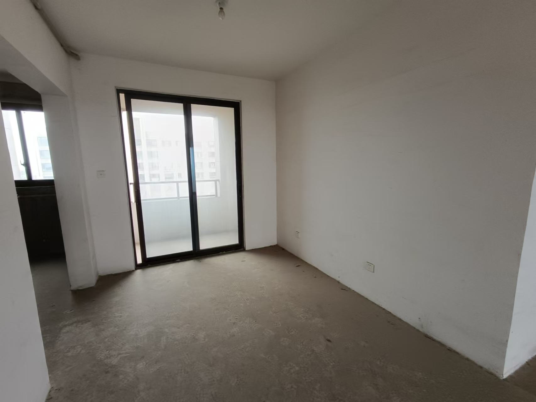 星光耀广场 4室2厅2卫 166.00m²