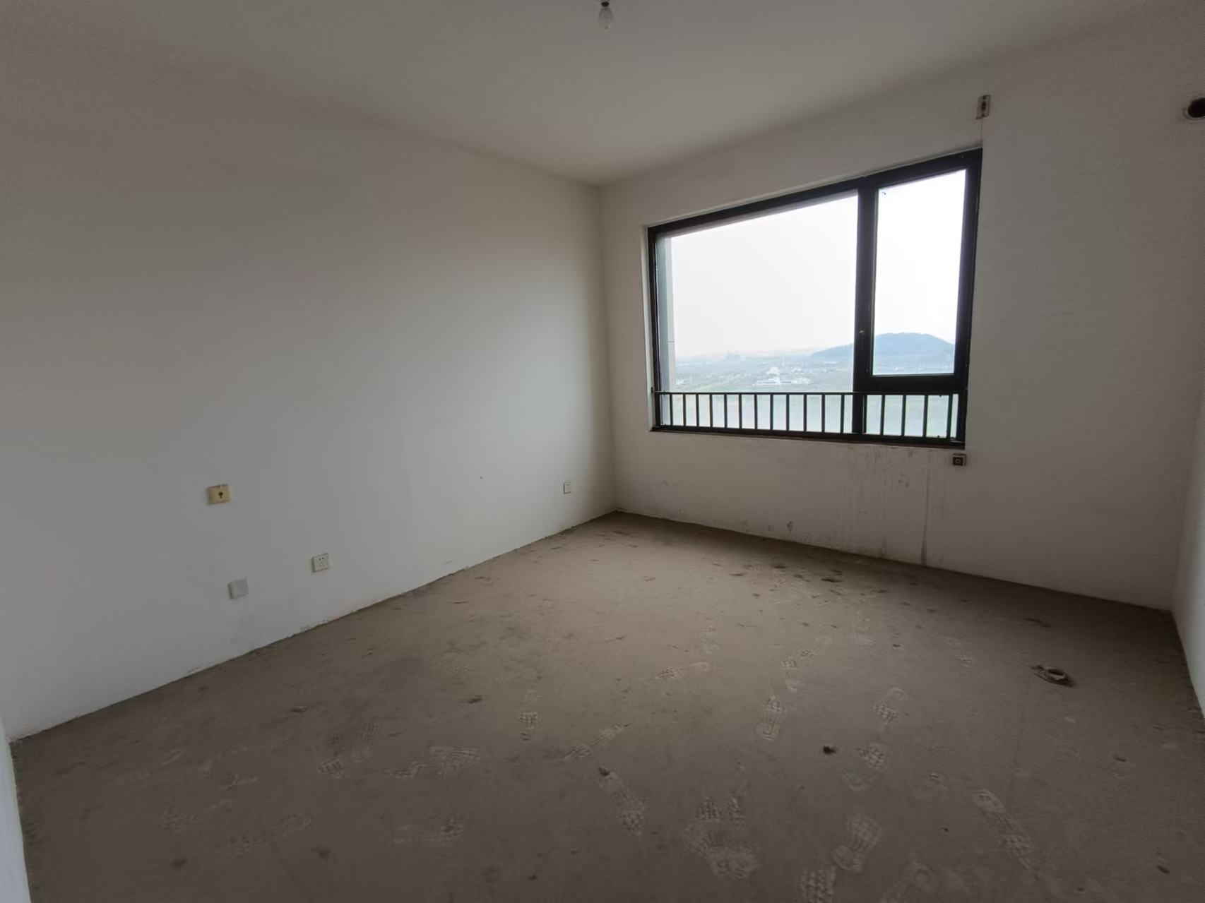 星光耀广场 4室2厅2卫 166.00m²