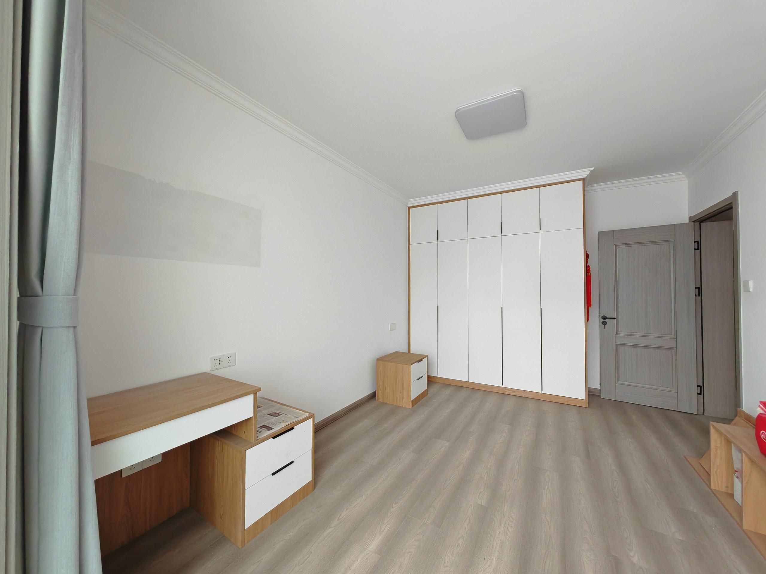 新桥新村 3室1厅1卫 68m&sup2;