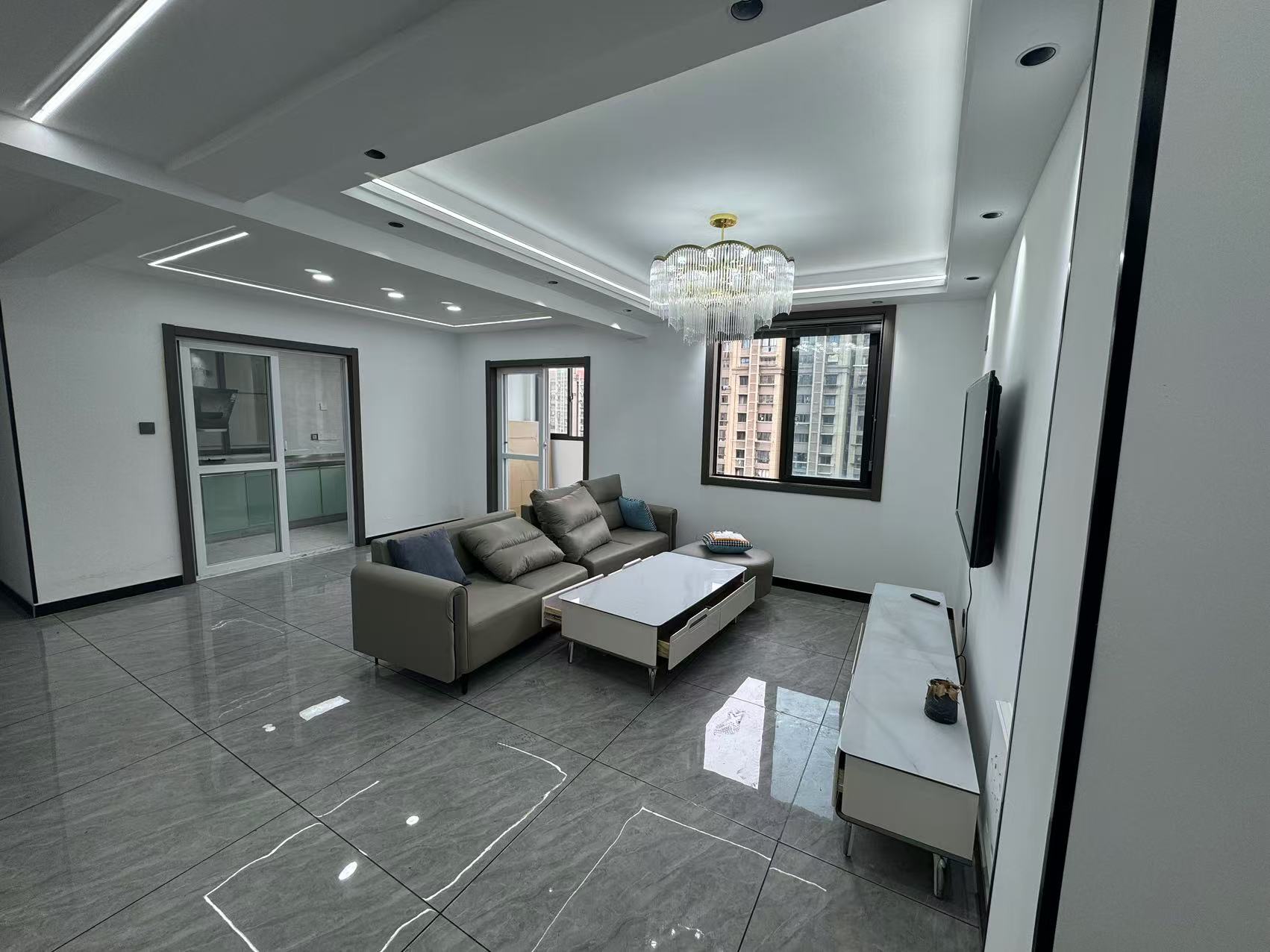 江景苑小区 3室2厅1卫 130.00m&sup2;