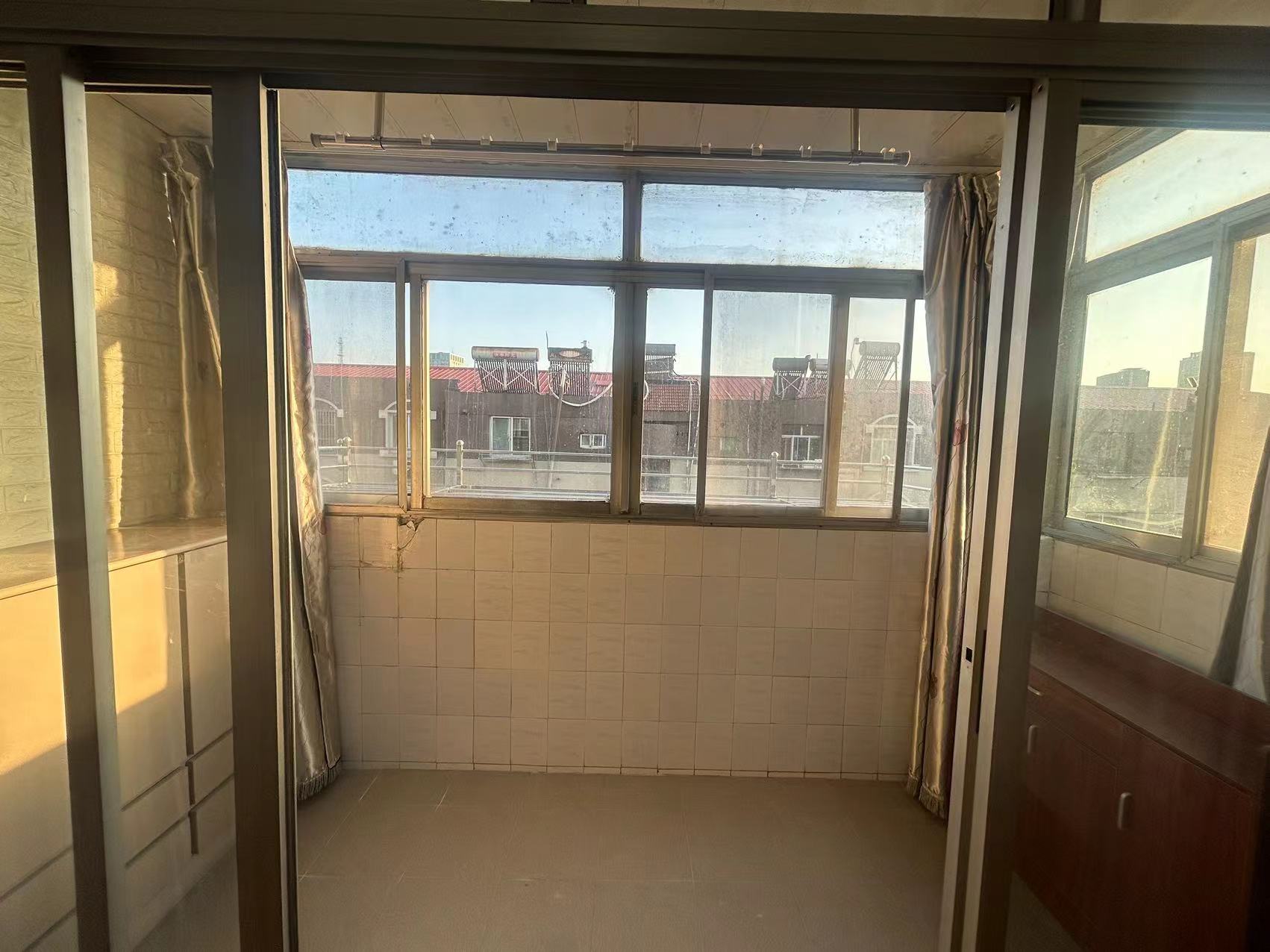 新桃园 3室1厅1卫 79.6m²