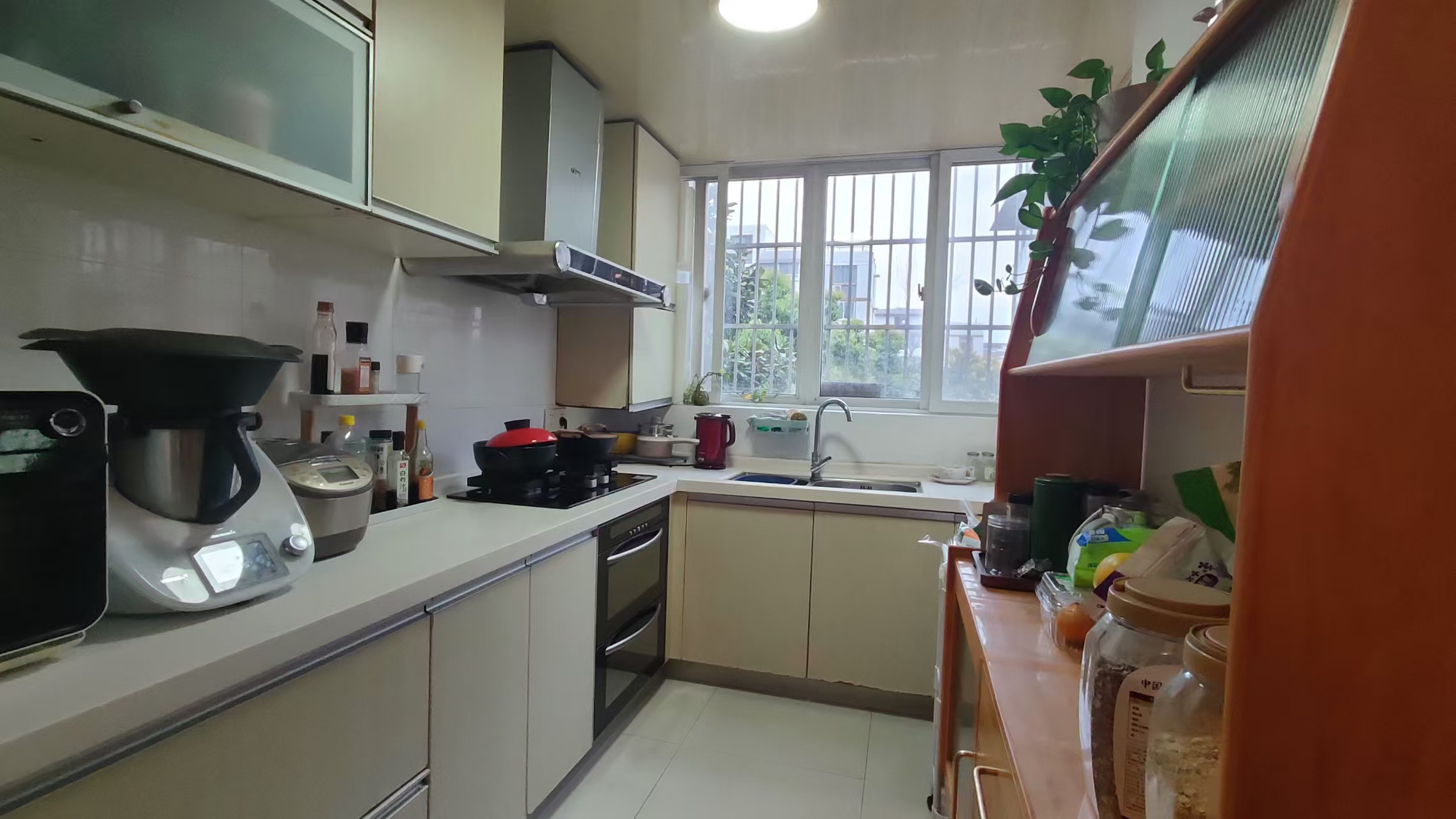 天馨花苑 3室1厅1卫 102.5m&sup2;