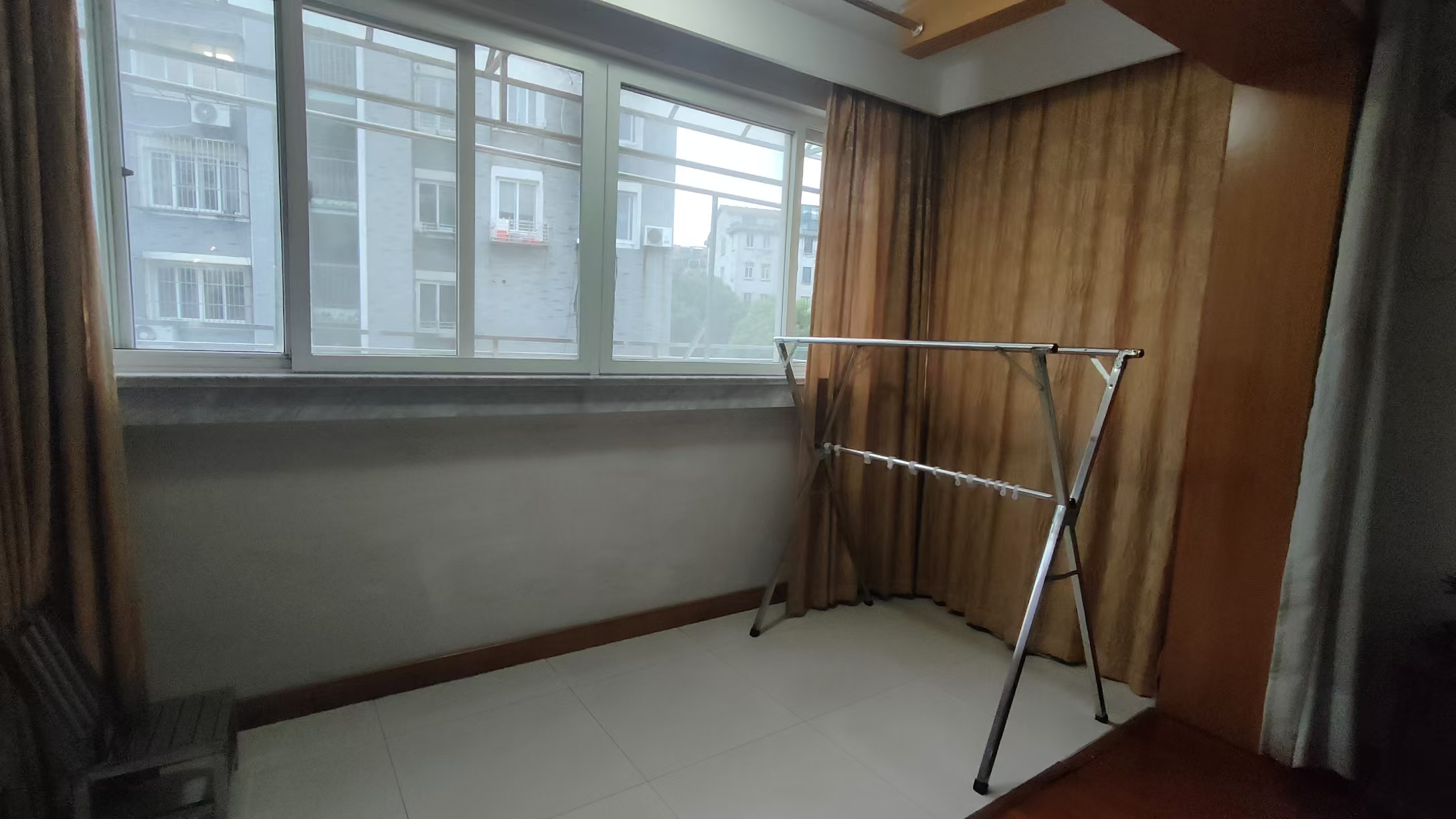 天馨花苑 3室1厅1卫 102.5m&sup2;