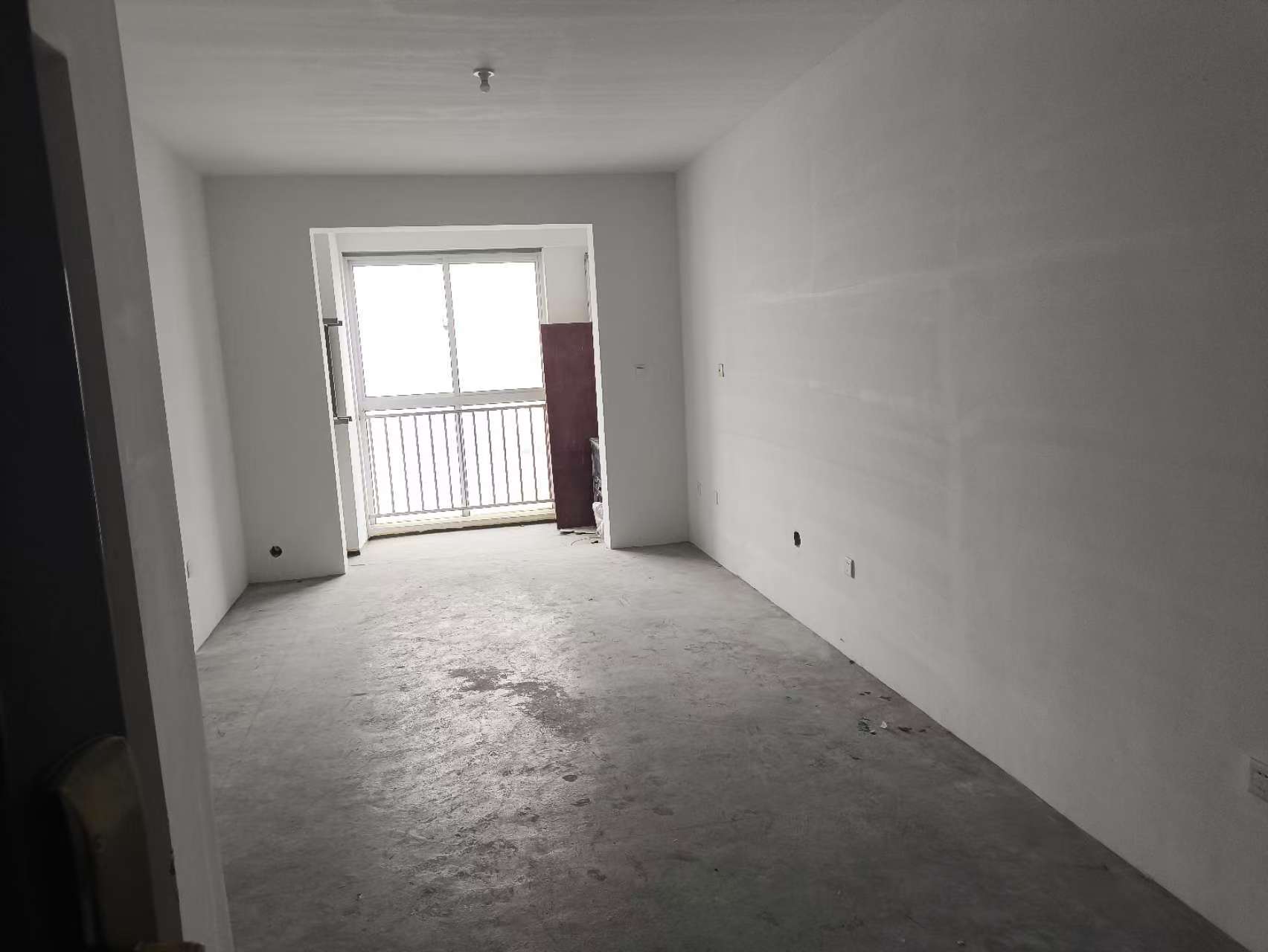 湖滨华庭 2室2厅1卫 100.00m&sup2;