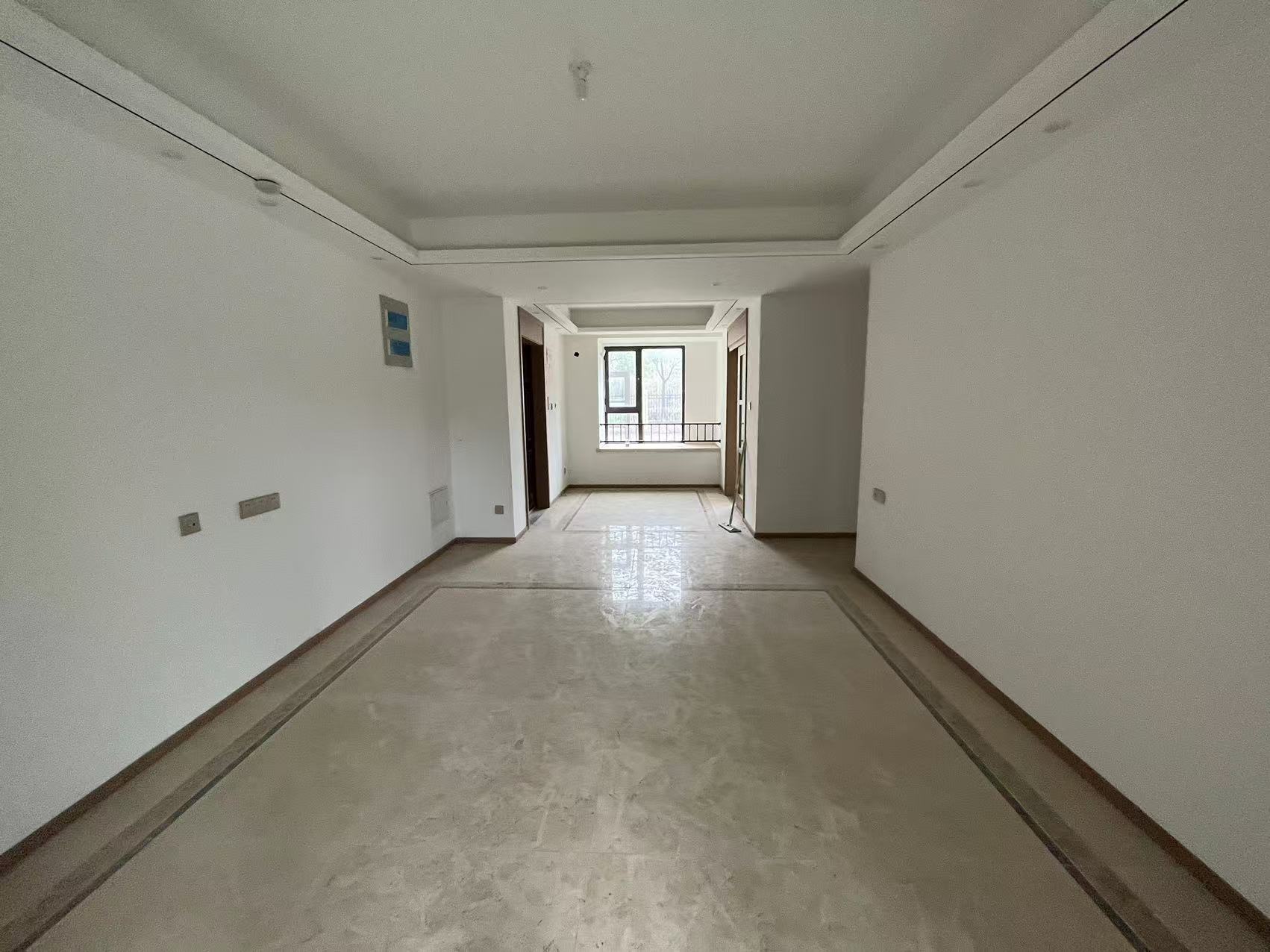中南君悦府 3室2厅2卫 111.47m²