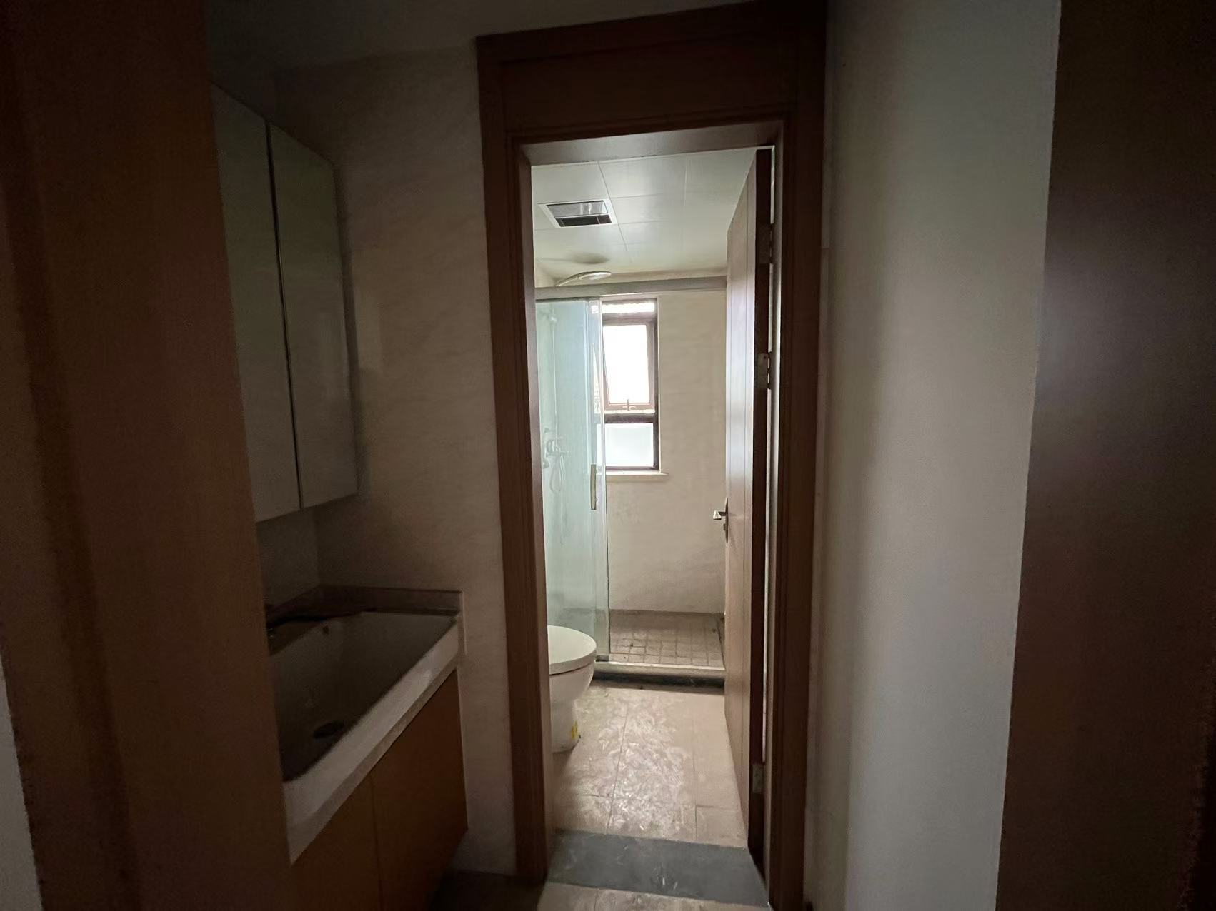 中南君悦府 3室2厅2卫 111.47m&sup2;