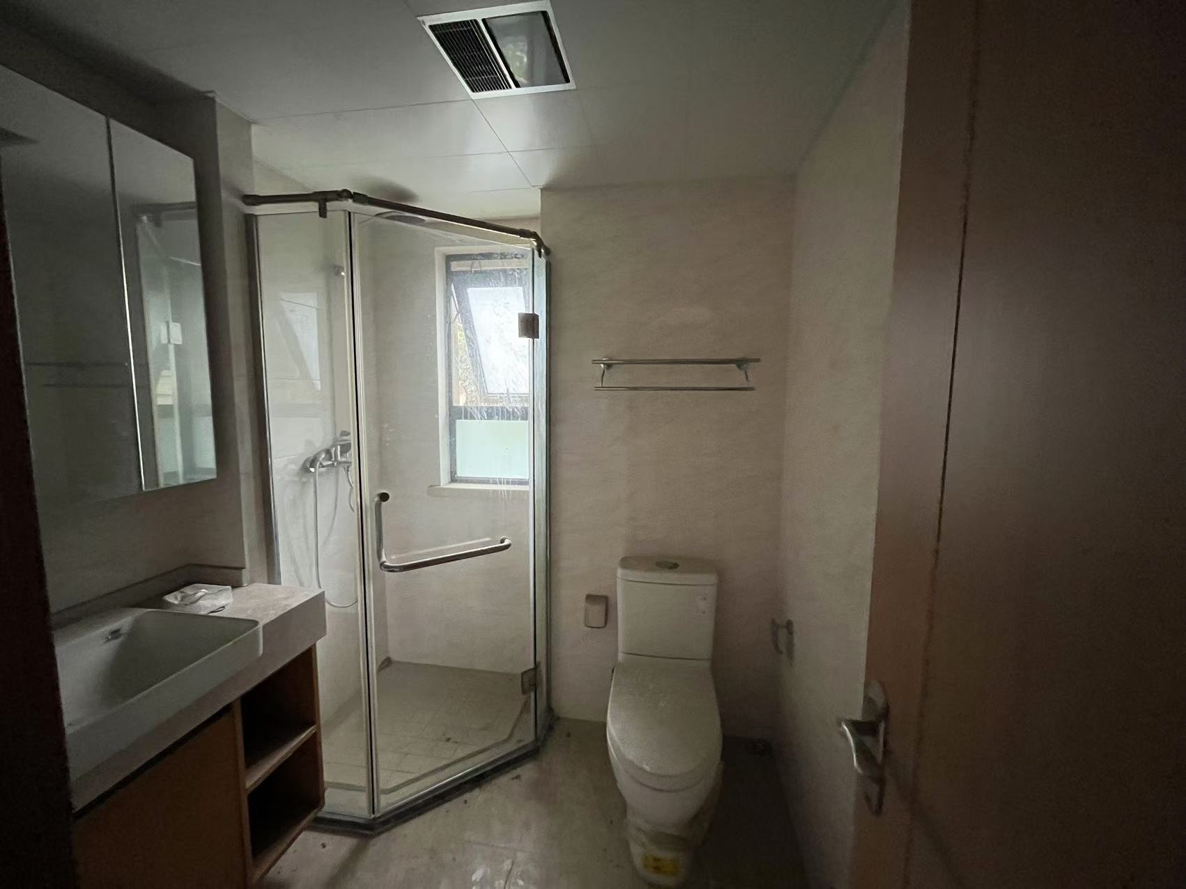 中南君悦府 3室2厅2卫 111.47m&sup2;