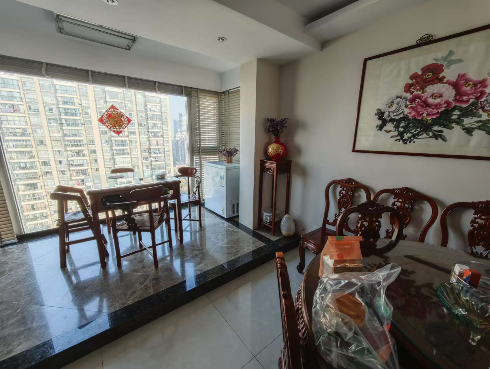 新城小区 3室2厅2卫 175m&sup2;