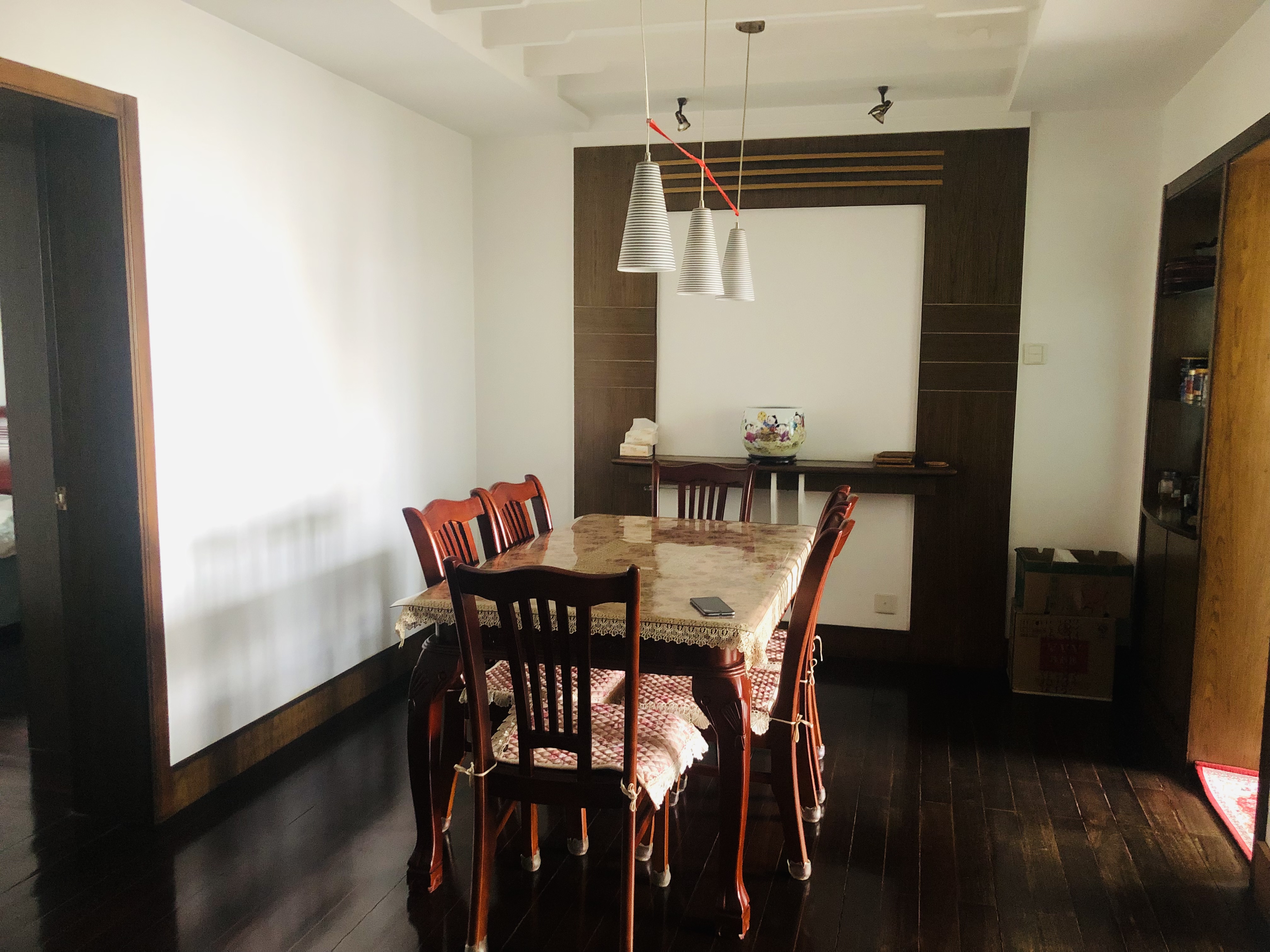 南园路11号小区 3室1厅1卫 113m&sup2;