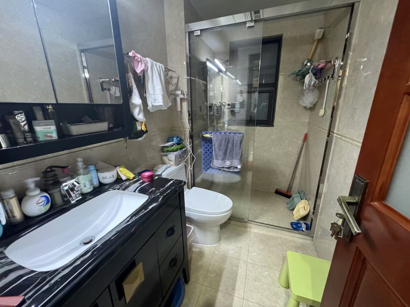 保利香槟国际 4室2厅2卫 148m&sup2;