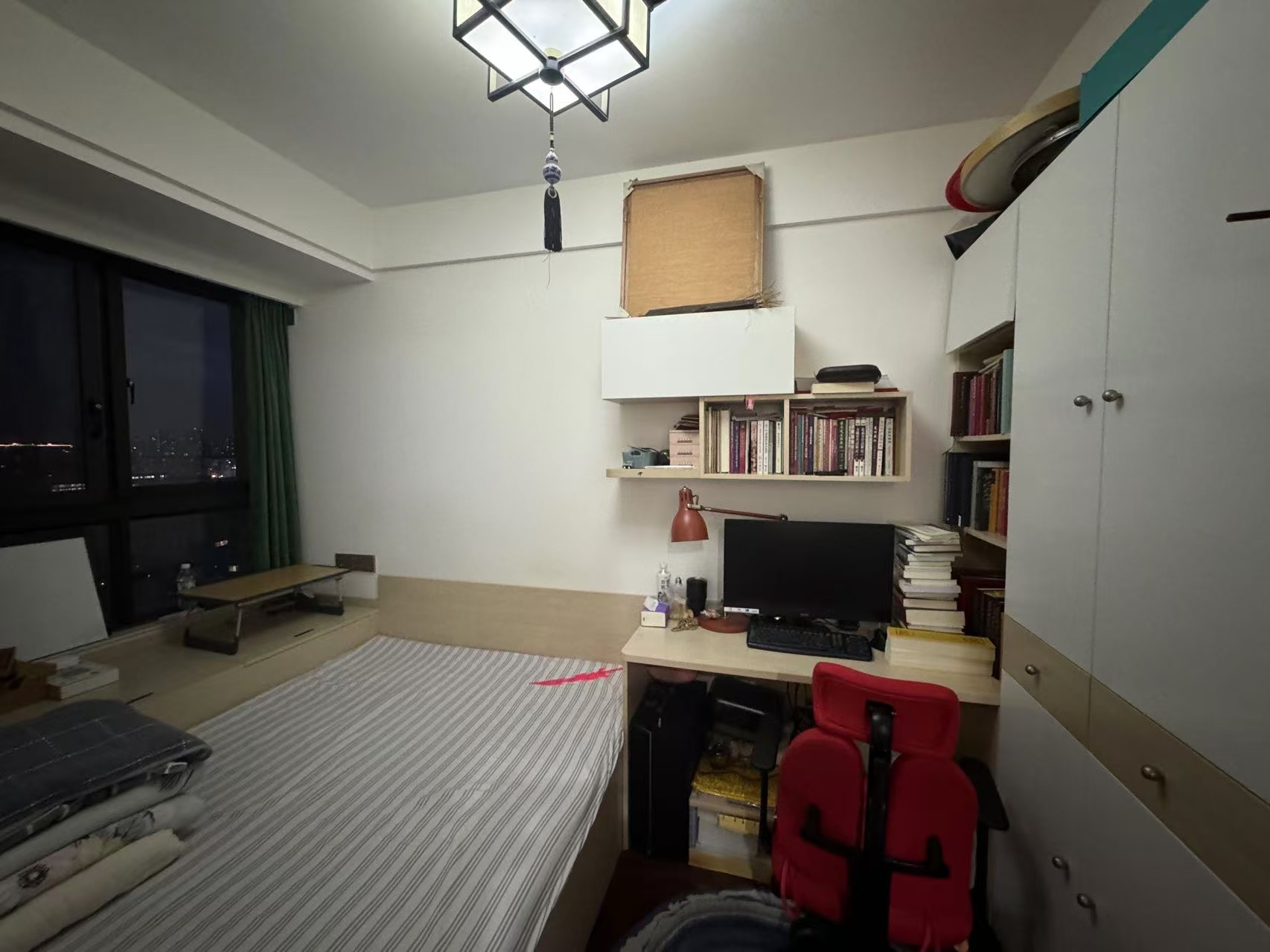 保利香槟国际 4室2厅2卫 148m&sup2;