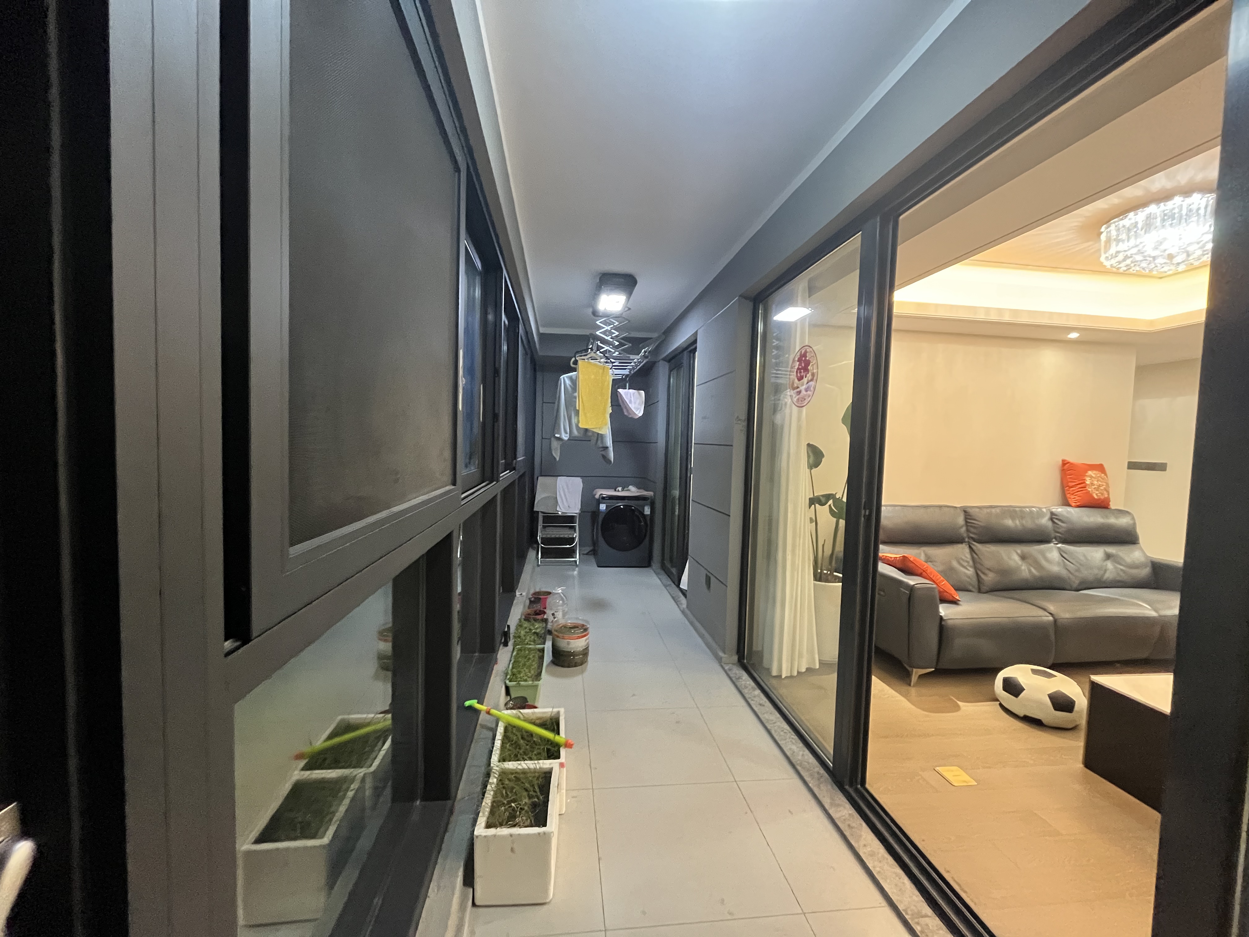 万科未来之光 4室2厅2卫 129m&sup2;