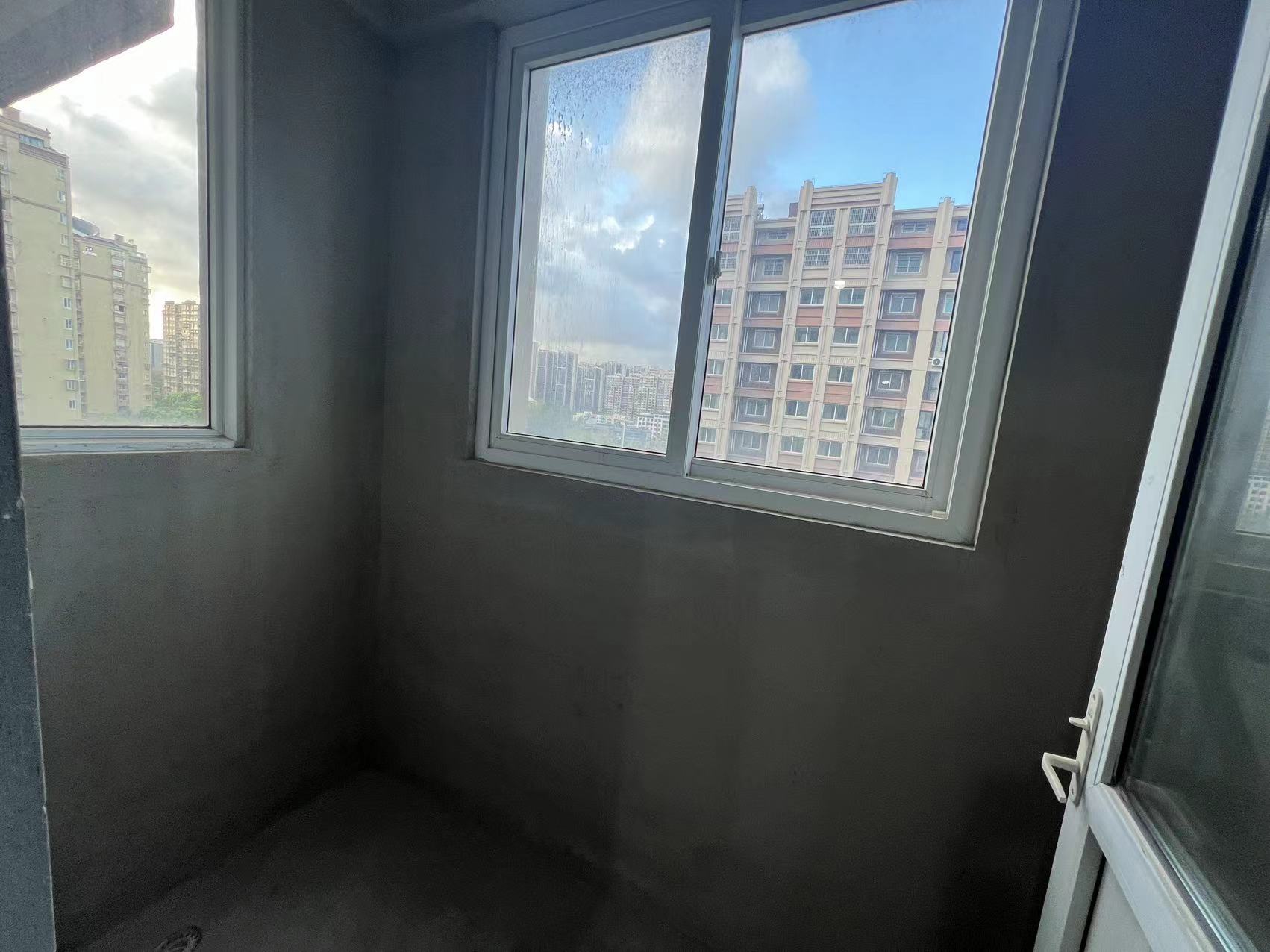 景和花苑 3室2厅2卫 138m&sup2;