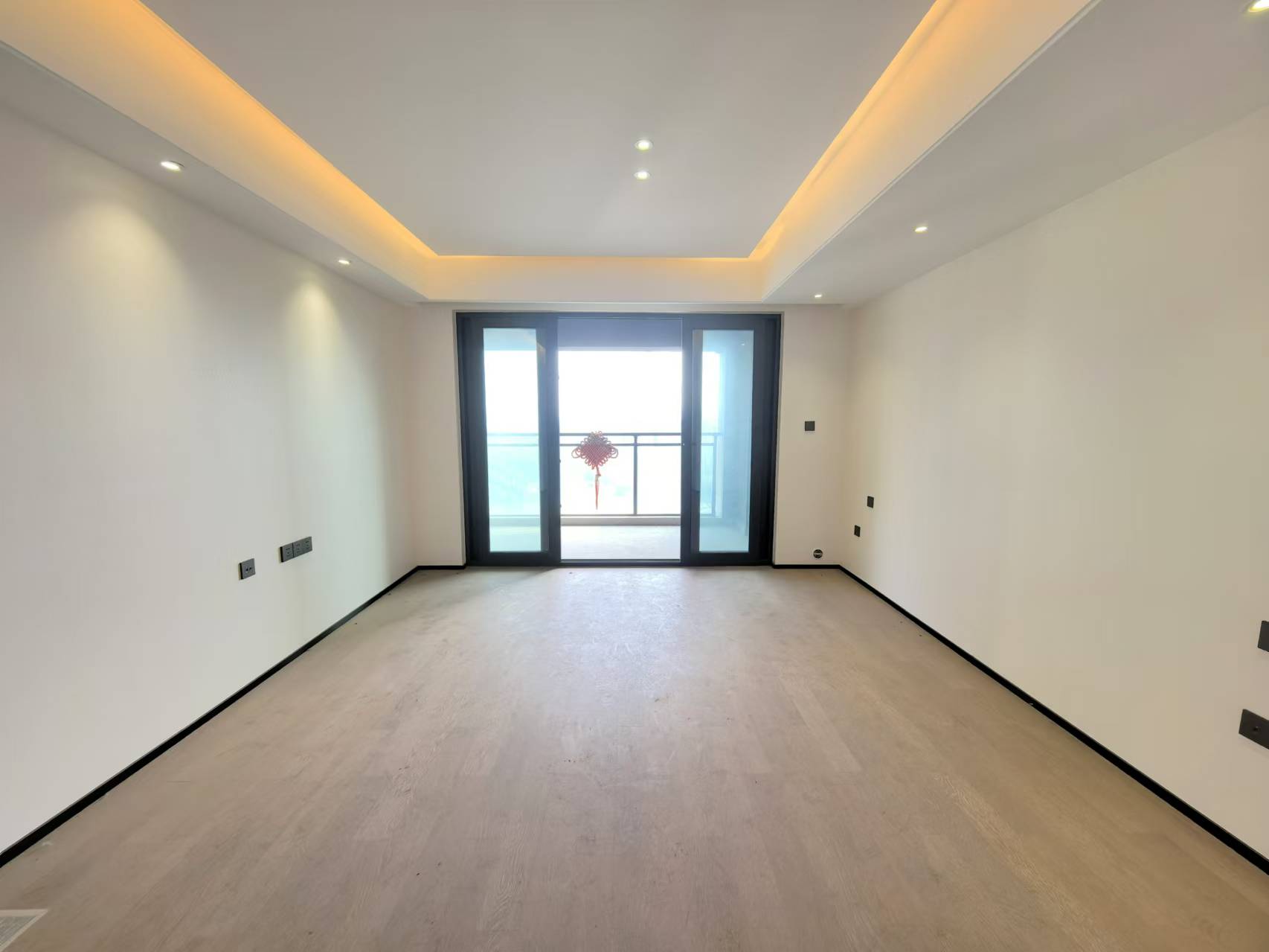 万科翡翠东第 3室2厅2卫 114.9m²