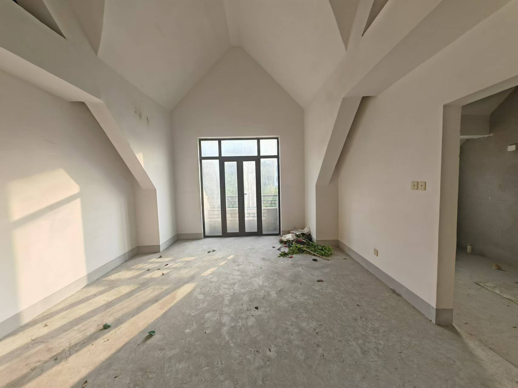 紫琅上郡 4室2厅3卫 250.87m&sup2;