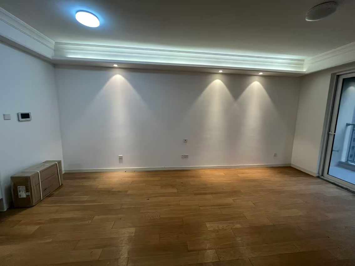 中海碧林湾 3室2厅1卫 96m²