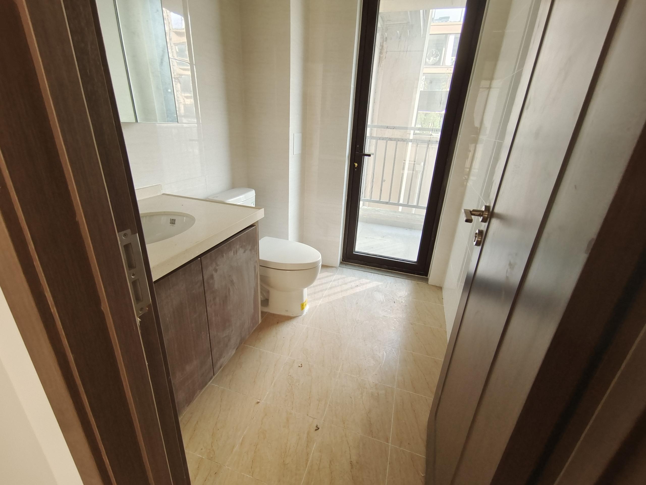 春风南岸西园 4室2厅3卫 168.00m&sup2;