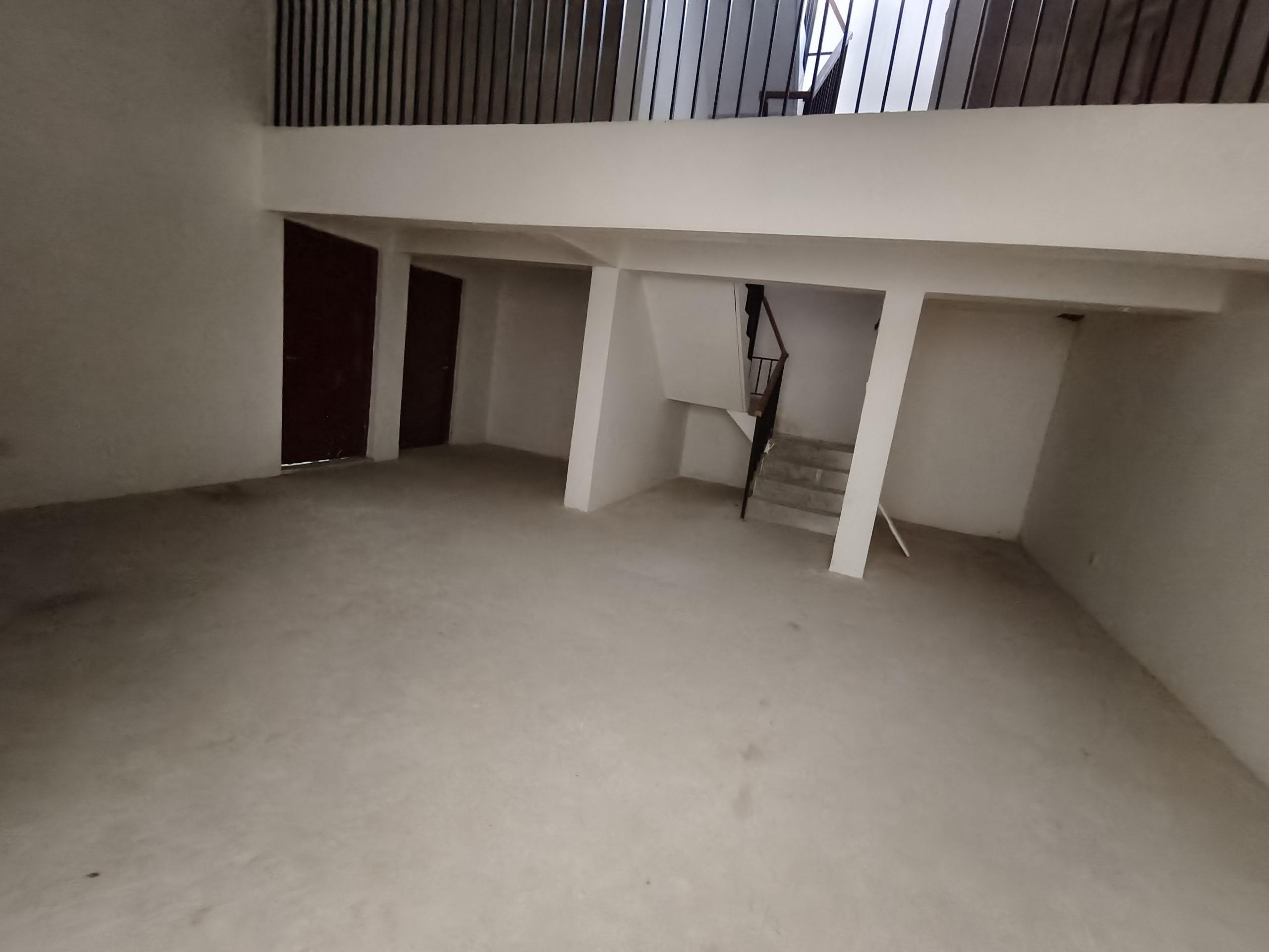 春风南岸西园 4室2厅3卫 168.00m&sup2;
