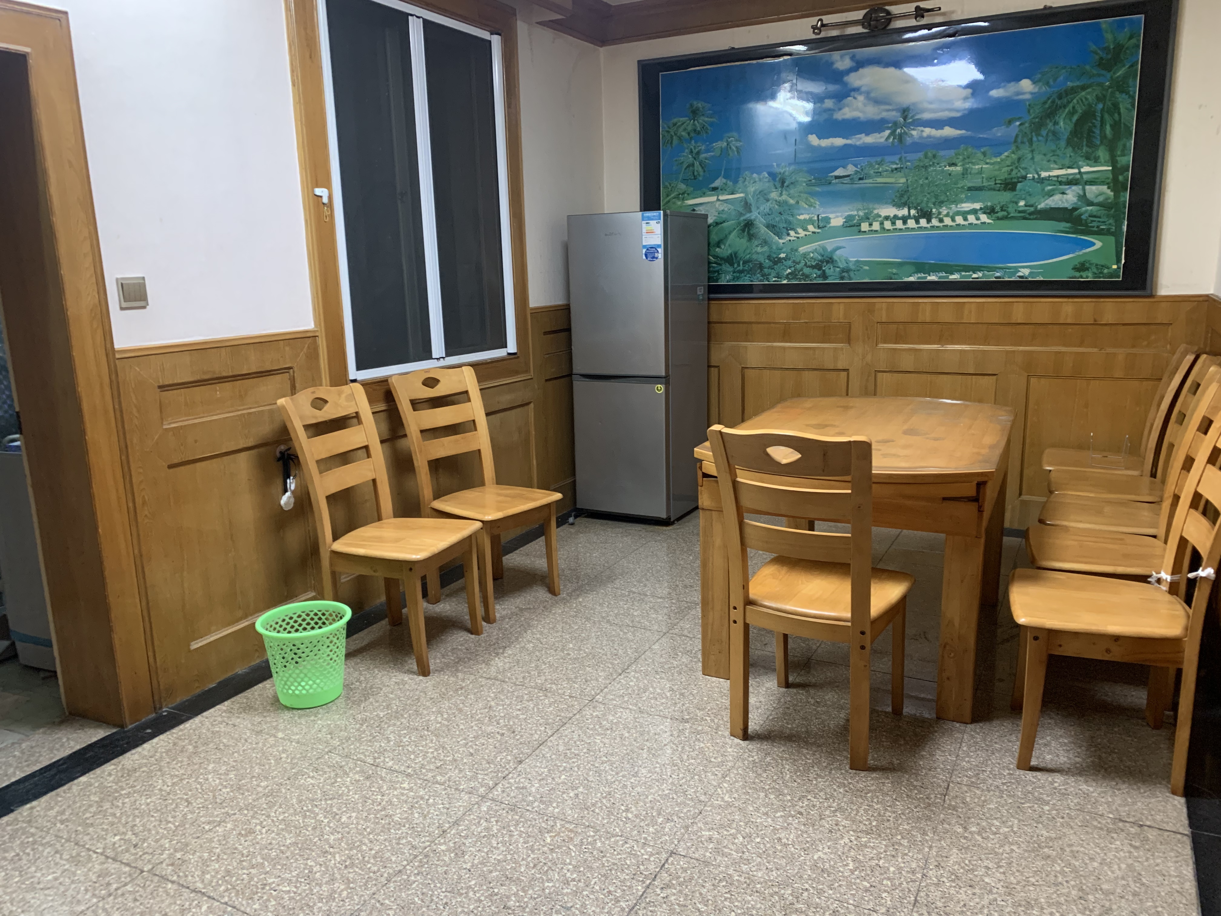 郭里园 2室1厅1卫 70m²