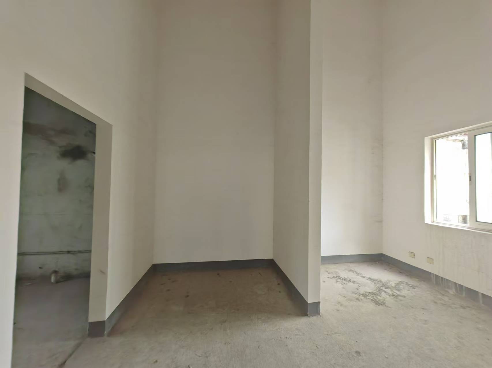 优山美地花园南区 4室2厅3卫 277.15m²