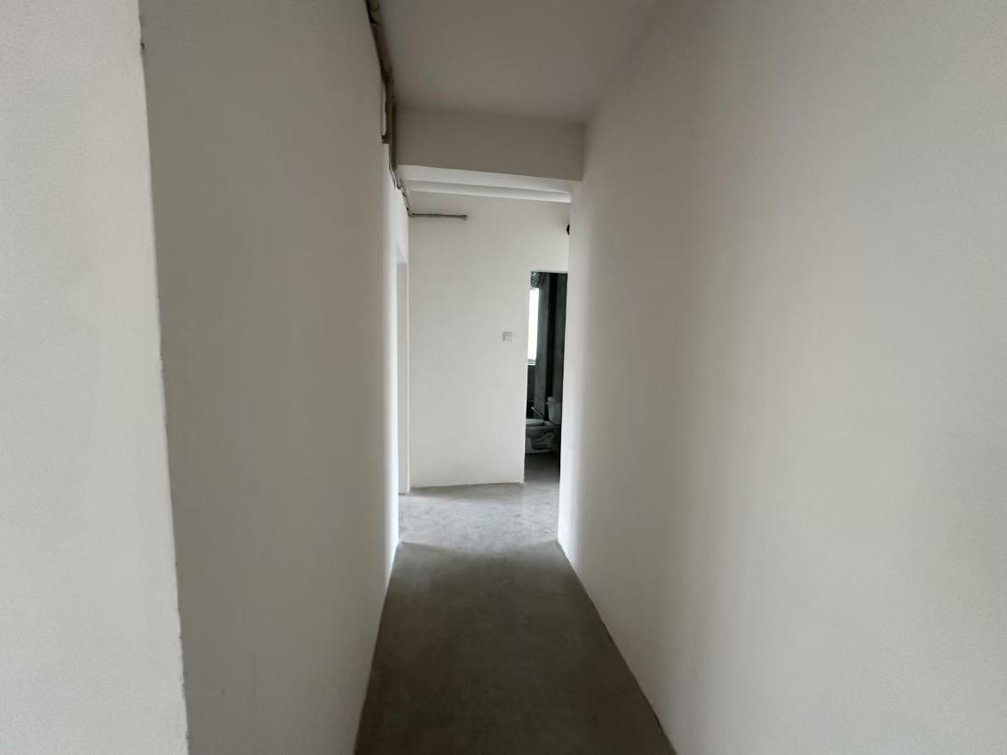 军山花园 1室1厅1卫 59.00m²