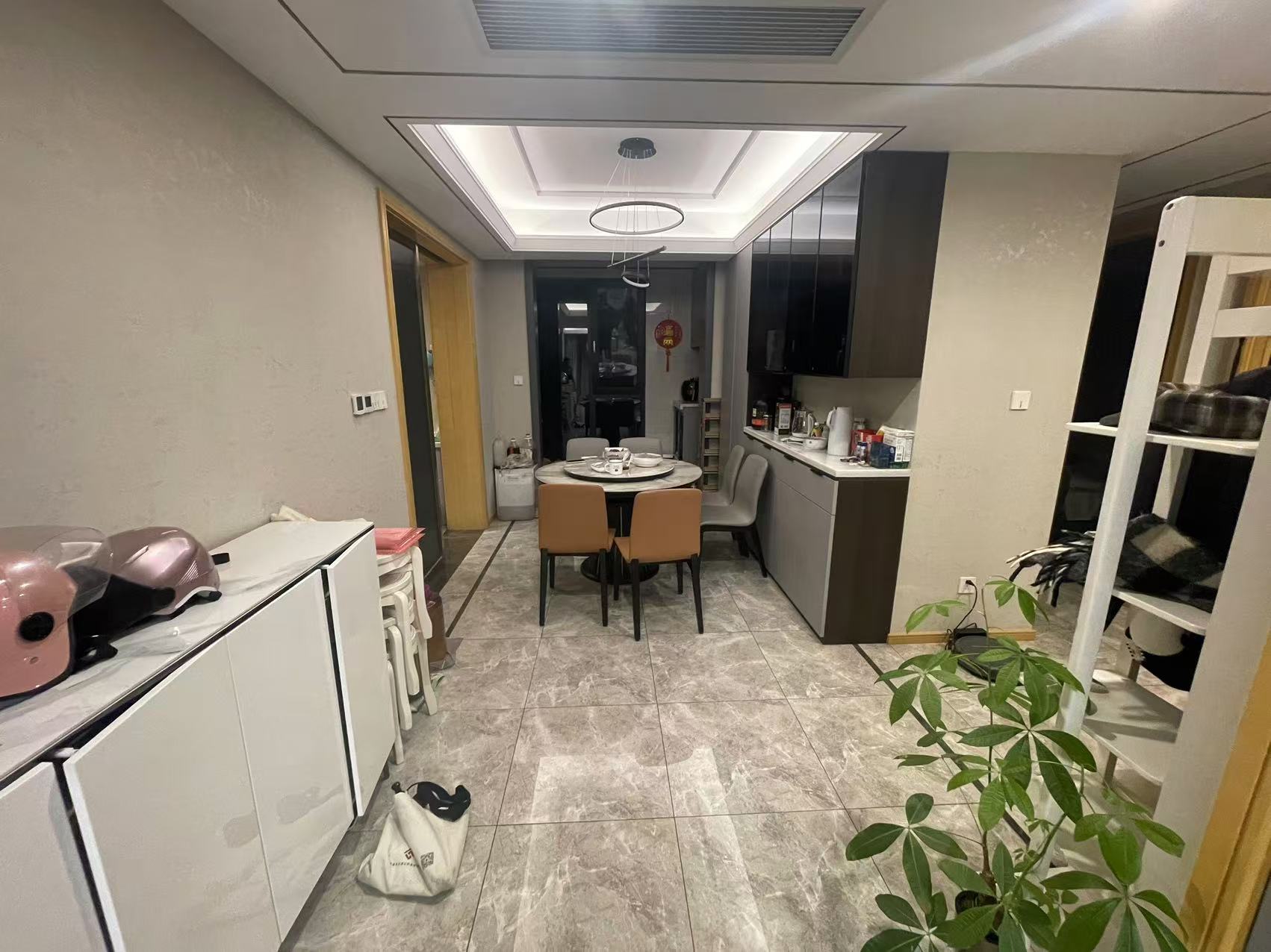 绿城蘭园 3室2厅2卫 125m&sup2;